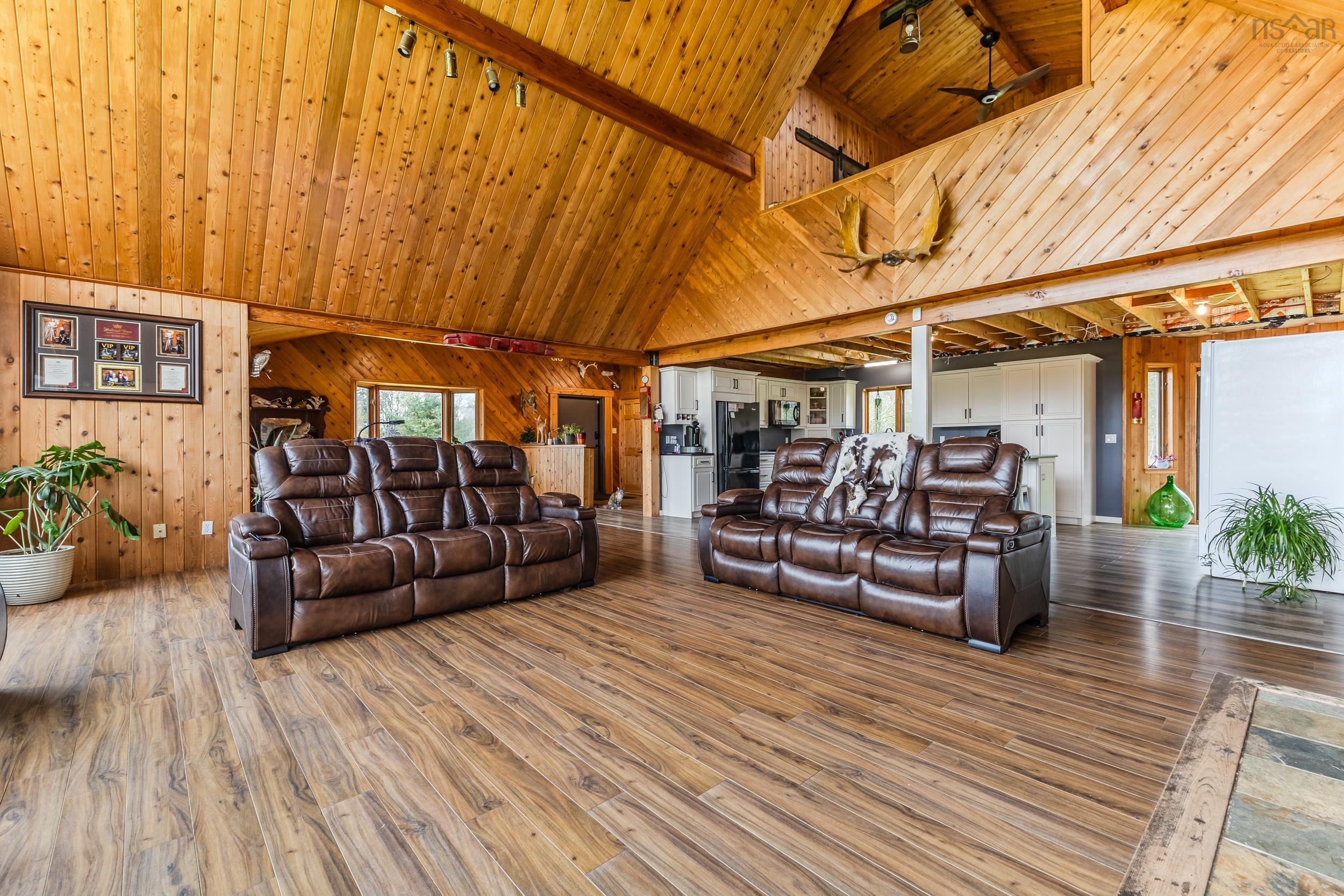 $499,900.00: 33 Lodge Lane, Cross Roads