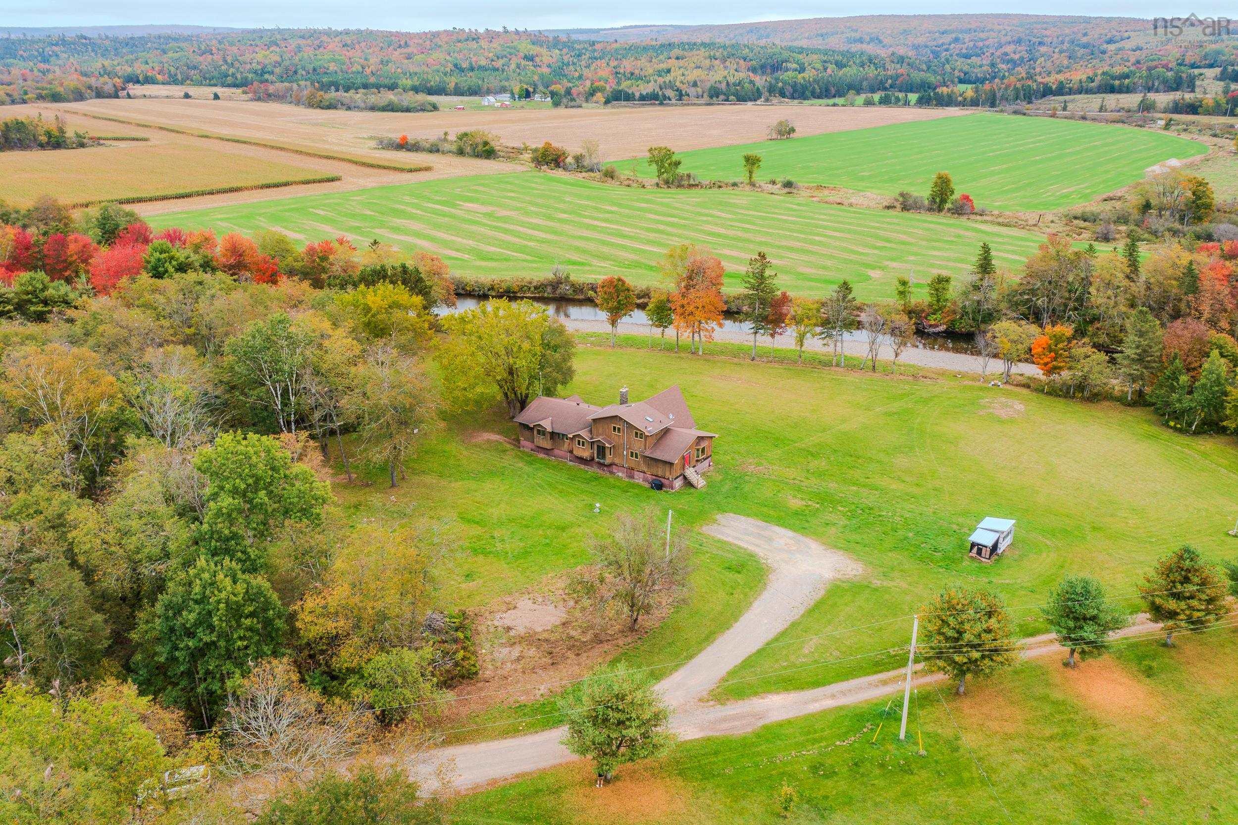 $499,900.00: 33 Lodge Lane, Cross Roads