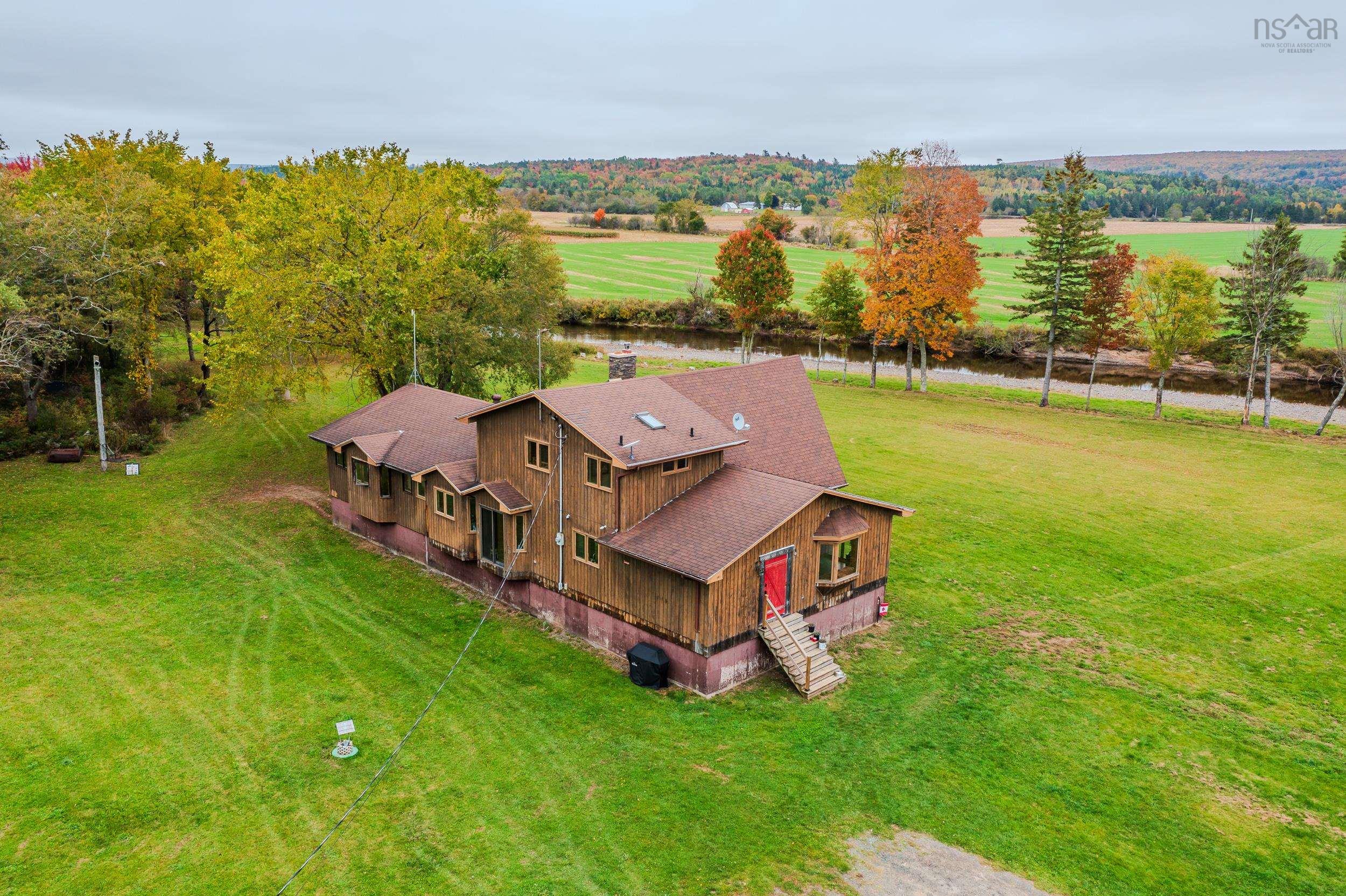 $499,900.00: 33 Lodge Lane, Cross Roads