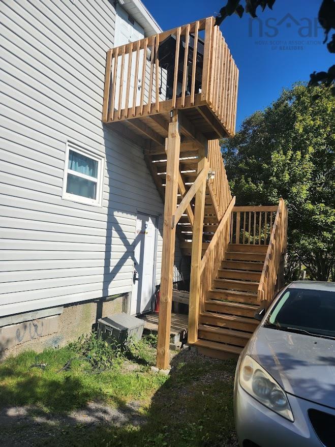 79 Highland Street 