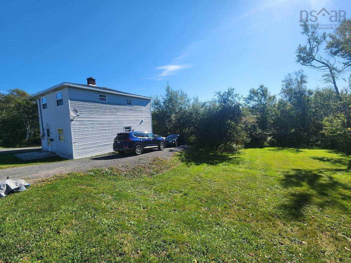 79 Highland Street 