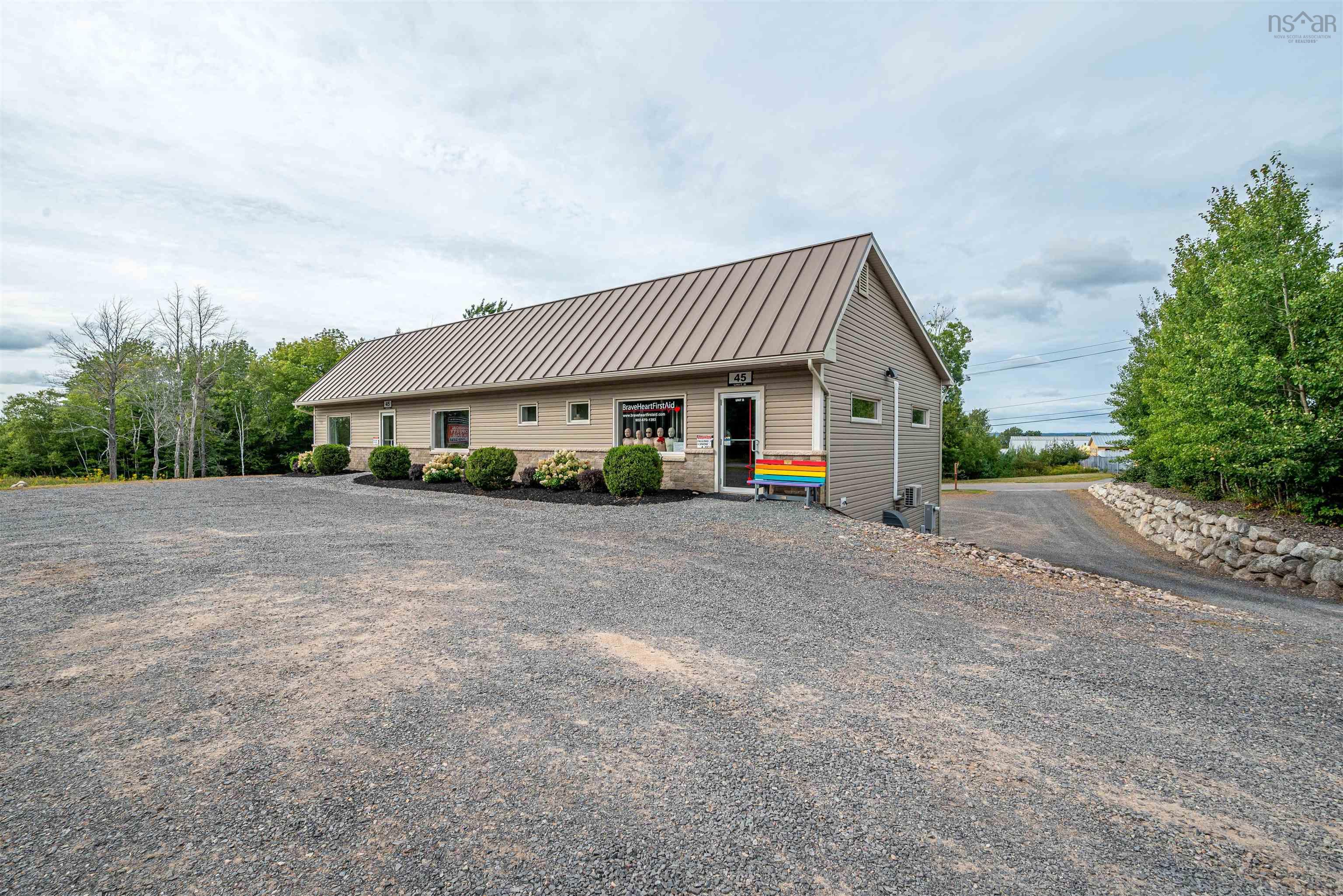 $1,349,000.00: 45 Donald E Hiltz Connector Road, Kentville