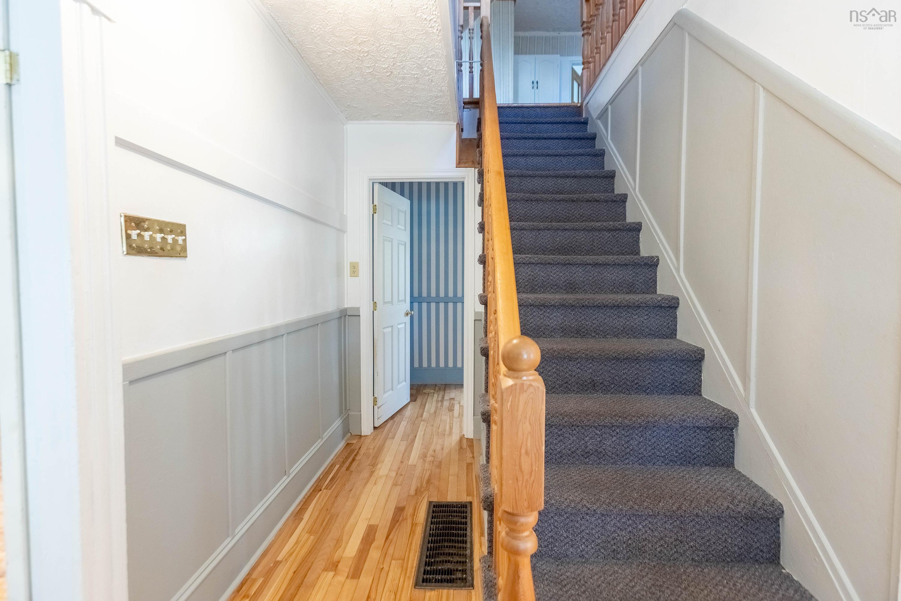 $224,900.00: 30 Victoria Street W, Amherst