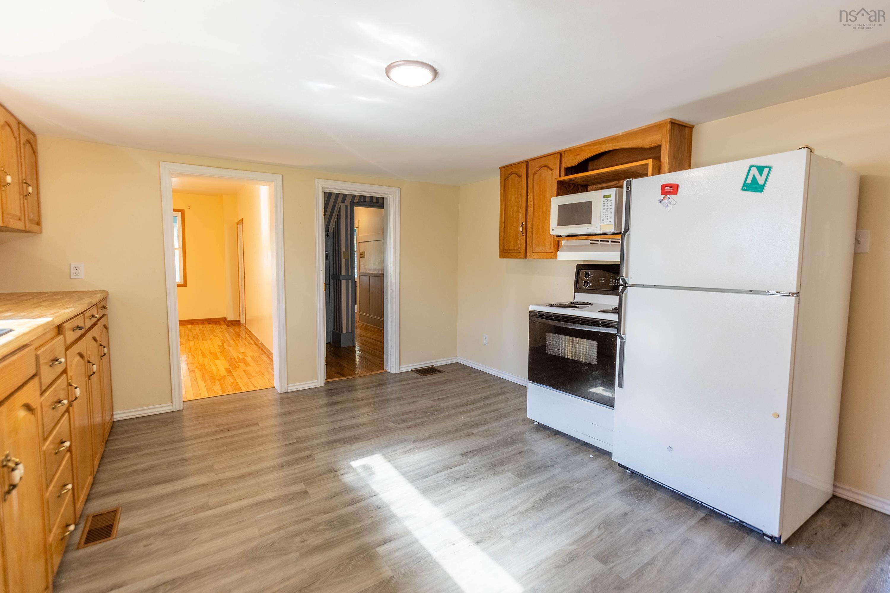 $224,900.00: 30 Victoria Street W, Amherst
