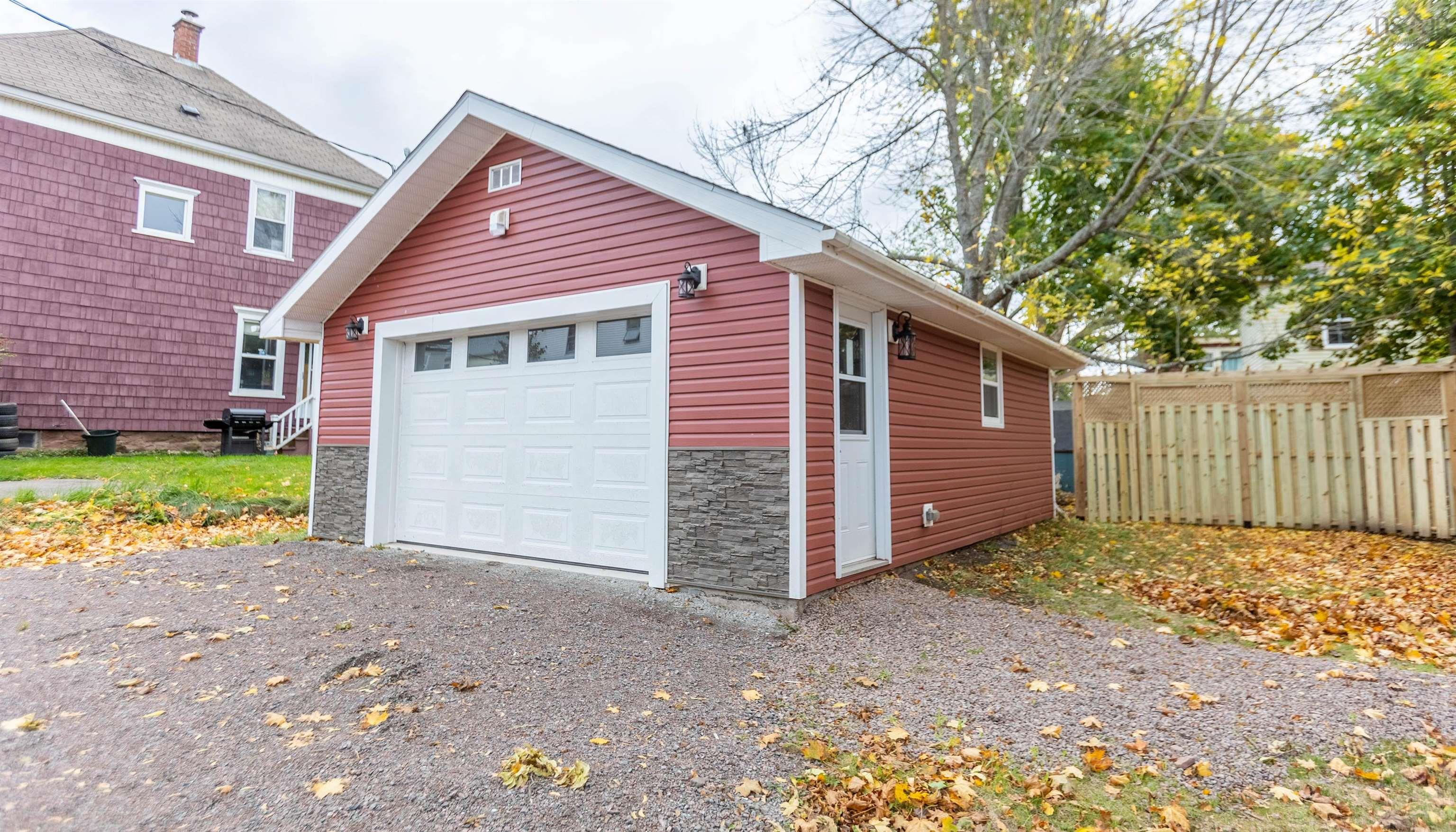$299,000.00: 80 Havelock Street, Amherst