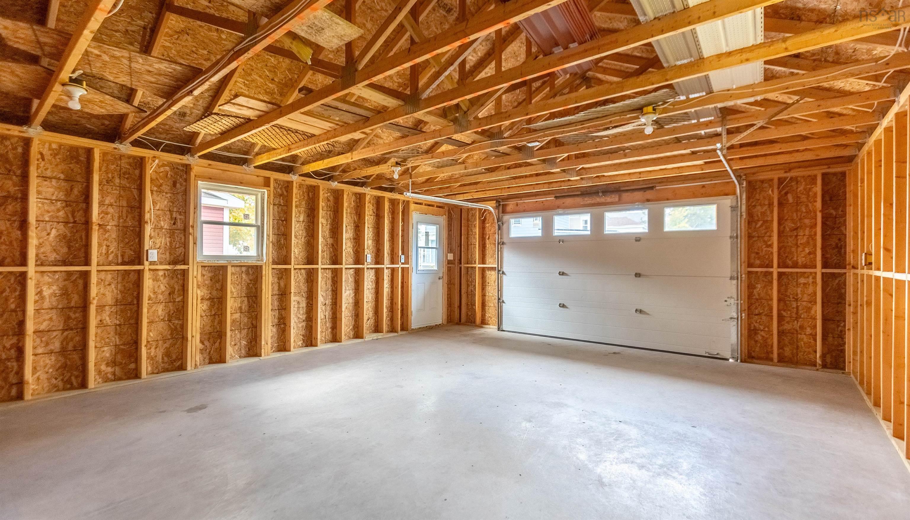 $299,000.00: 80 Havelock Street, Amherst