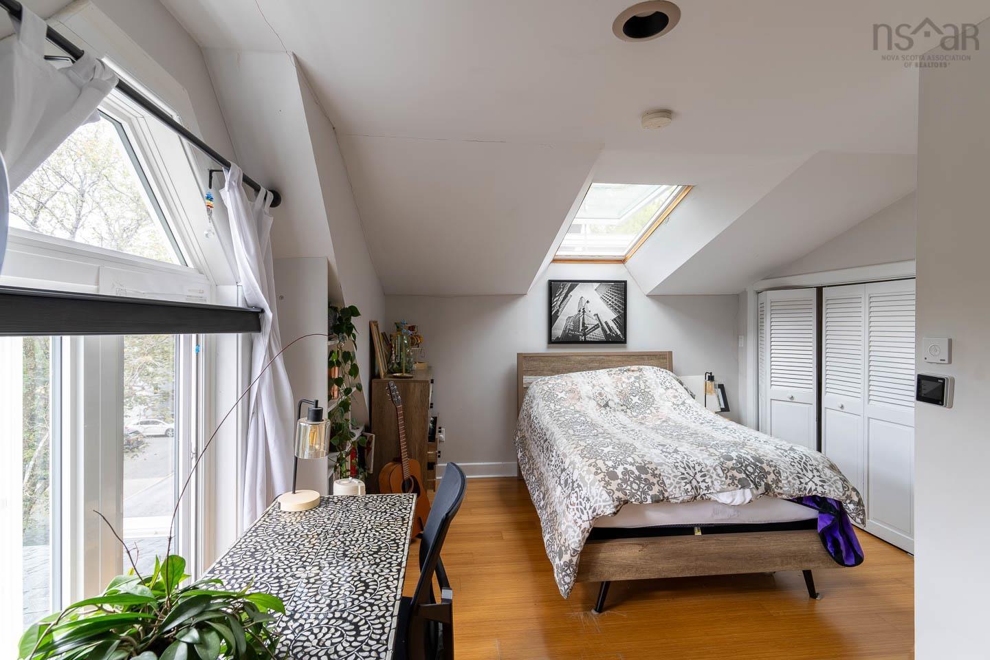 $1,599,000.00: 6040 South Street, Halifax Peninsula