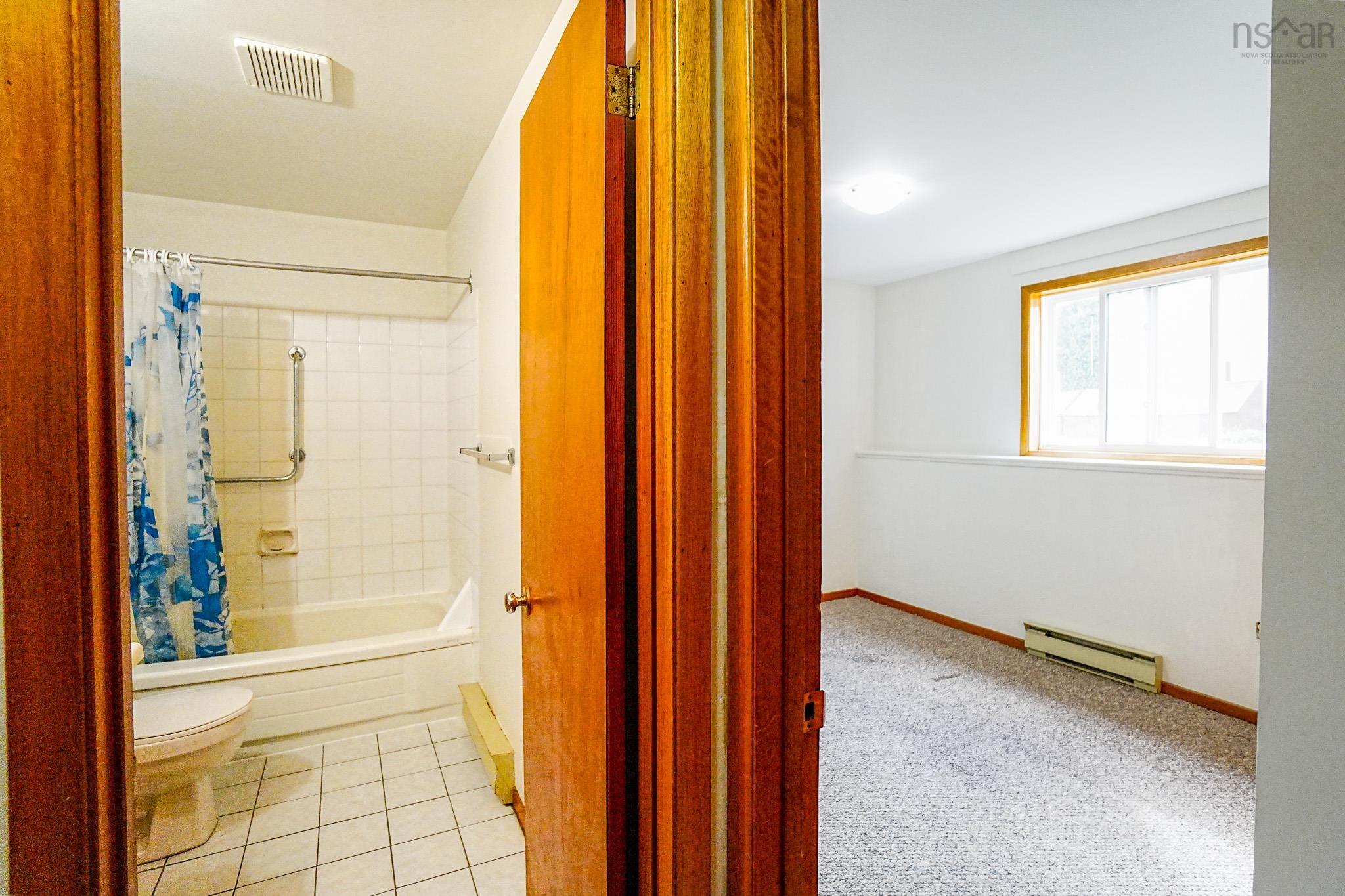 $5,525,000.00: 354/356/366 Lincoln Street, Kingston