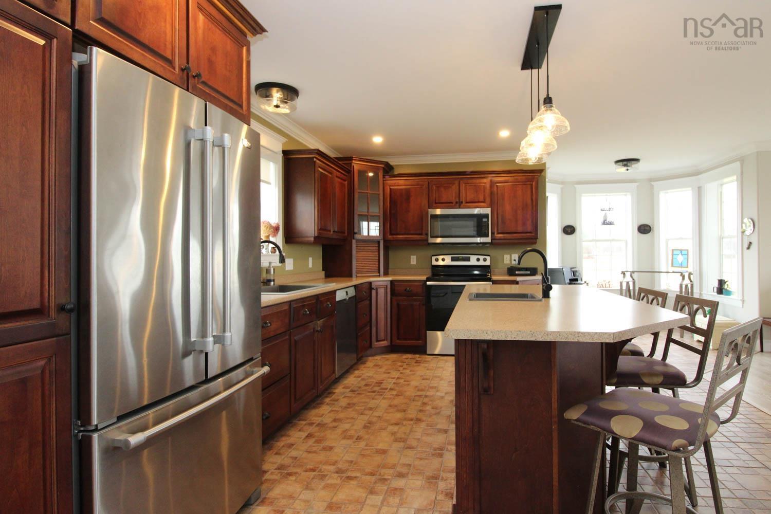 $689,900.00: 56 Dawson Beach Road, Brule Shore