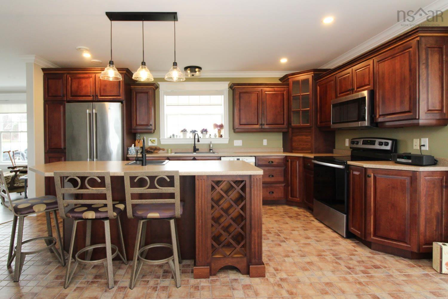 $689,900.00: 56 Dawson Beach Road, Brule Shore