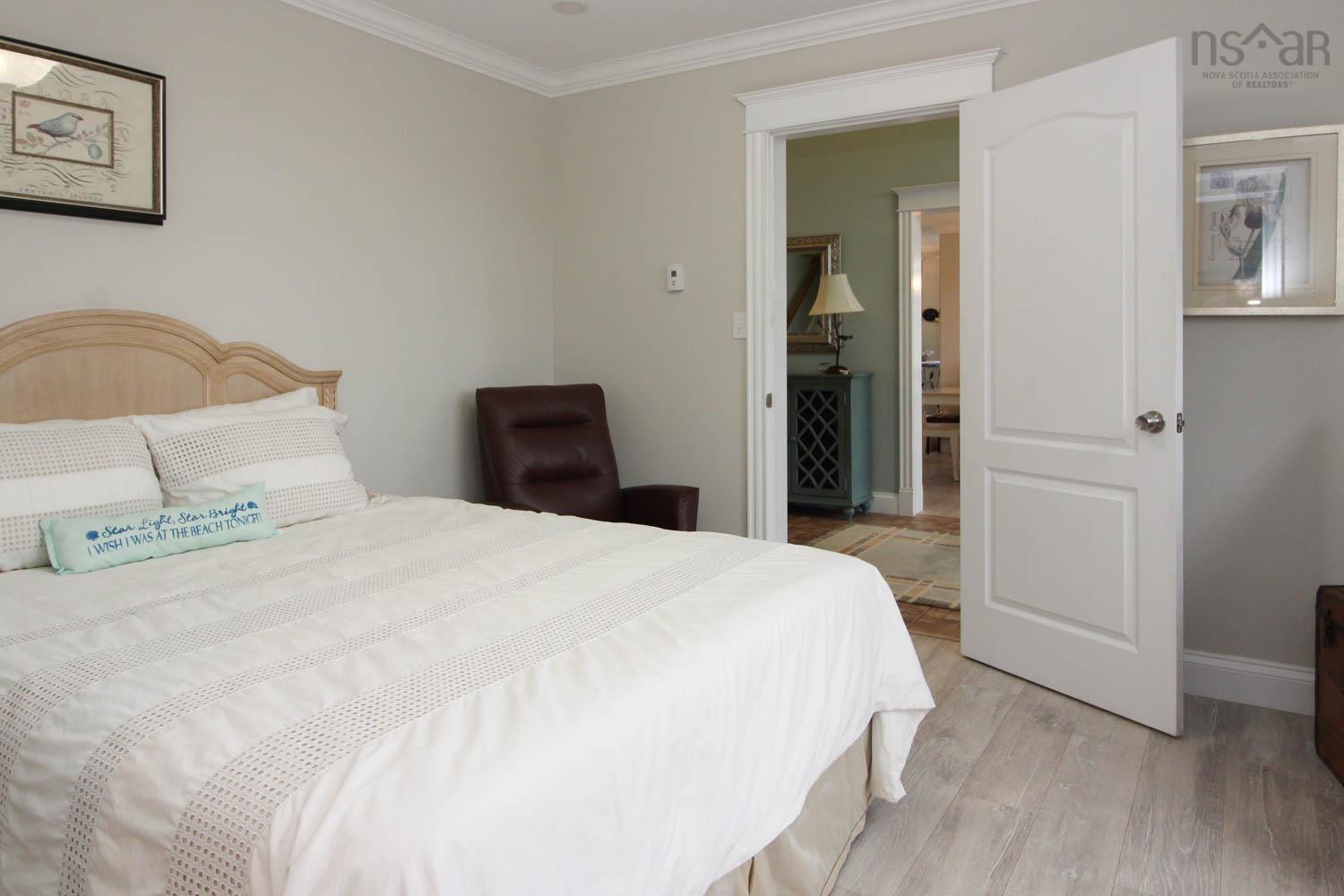 $689,900.00: 56 Dawson Beach Road, Brule Shore