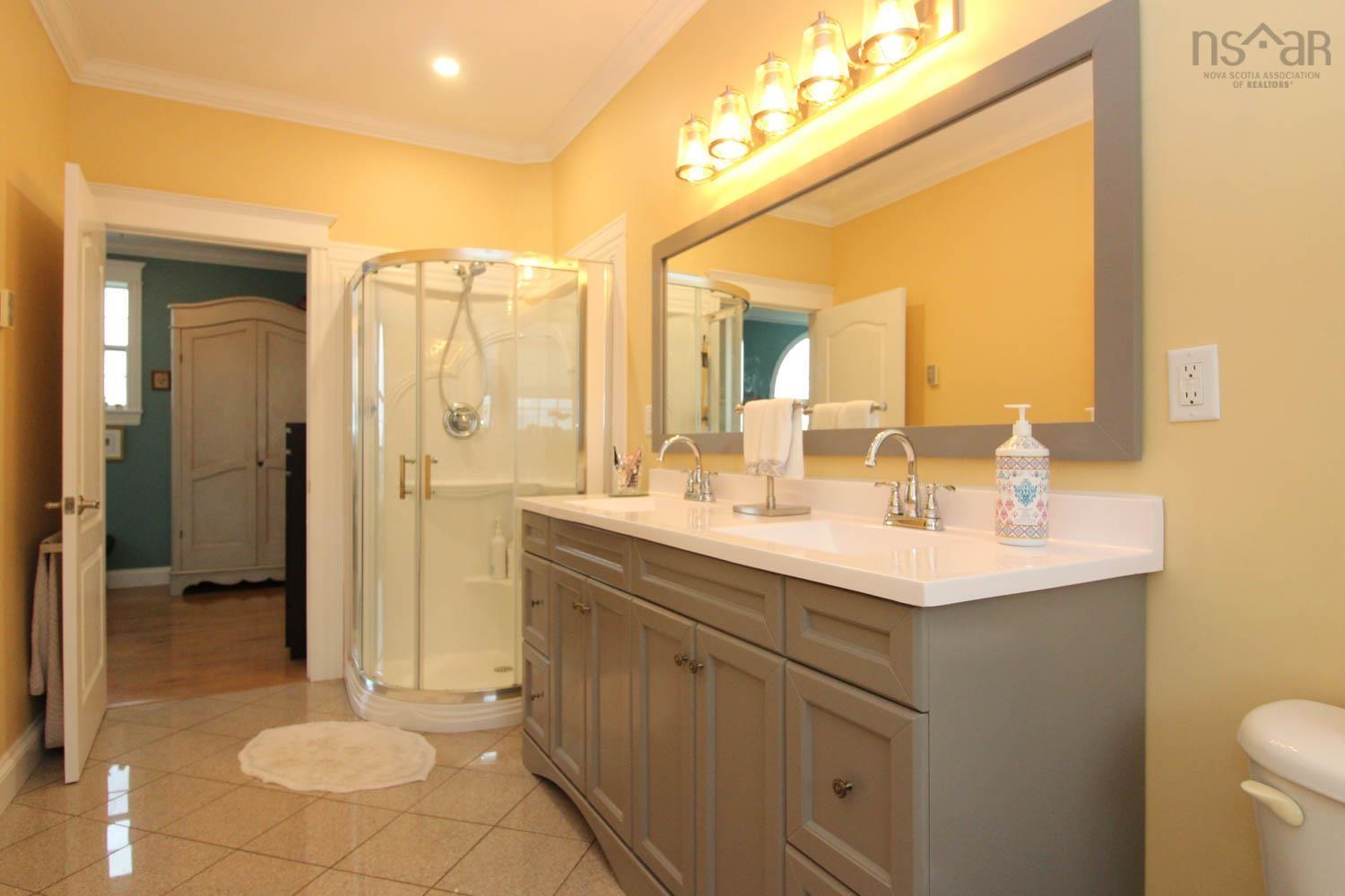 $689,900.00: 56 Dawson Beach Road, Brule Shore