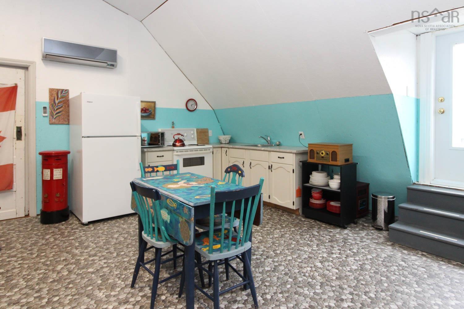 $689,900.00: 56 Dawson Beach Road, Brule Shore