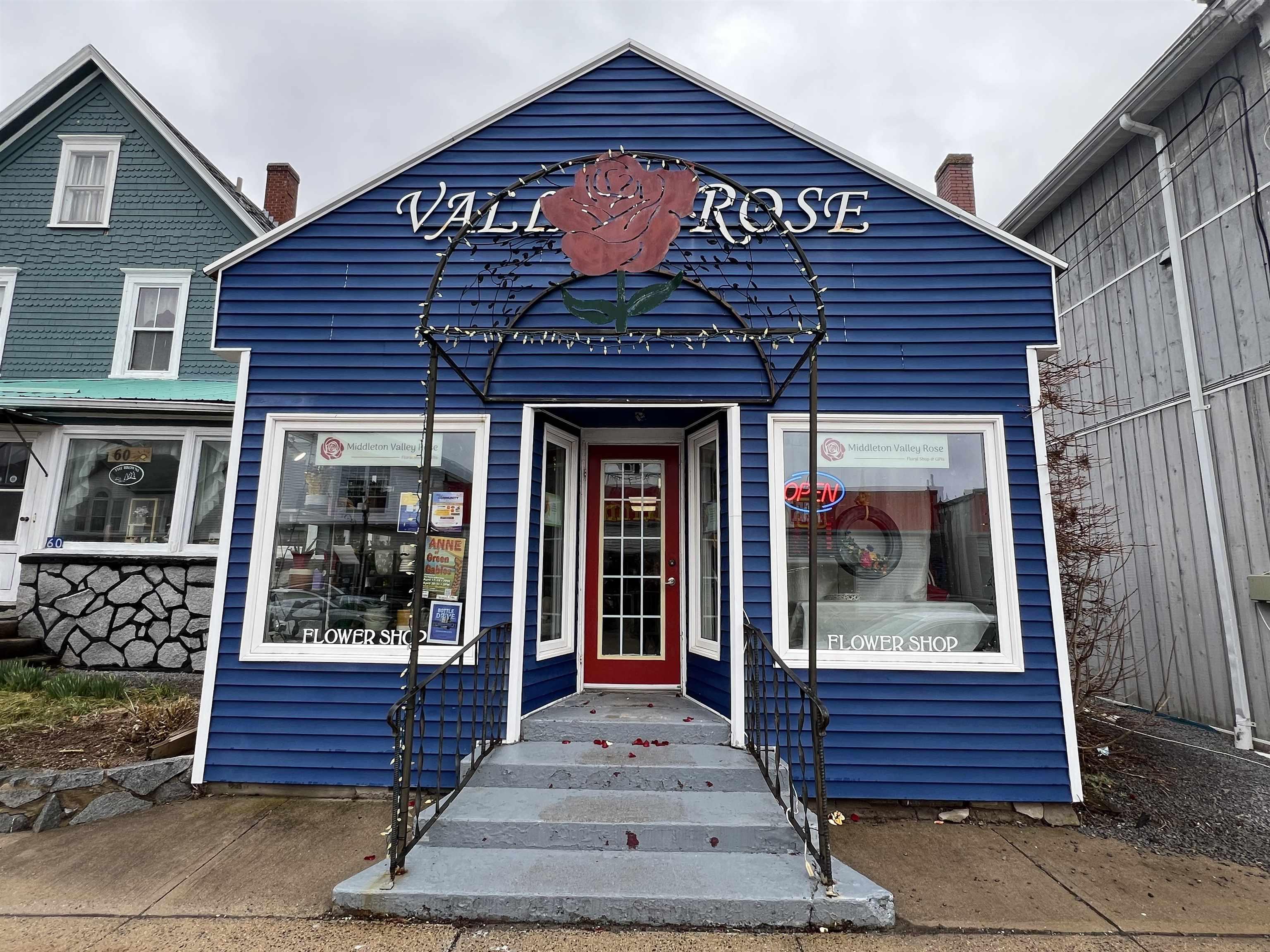 $89,900.00: 56 Commercial Street, Middleton