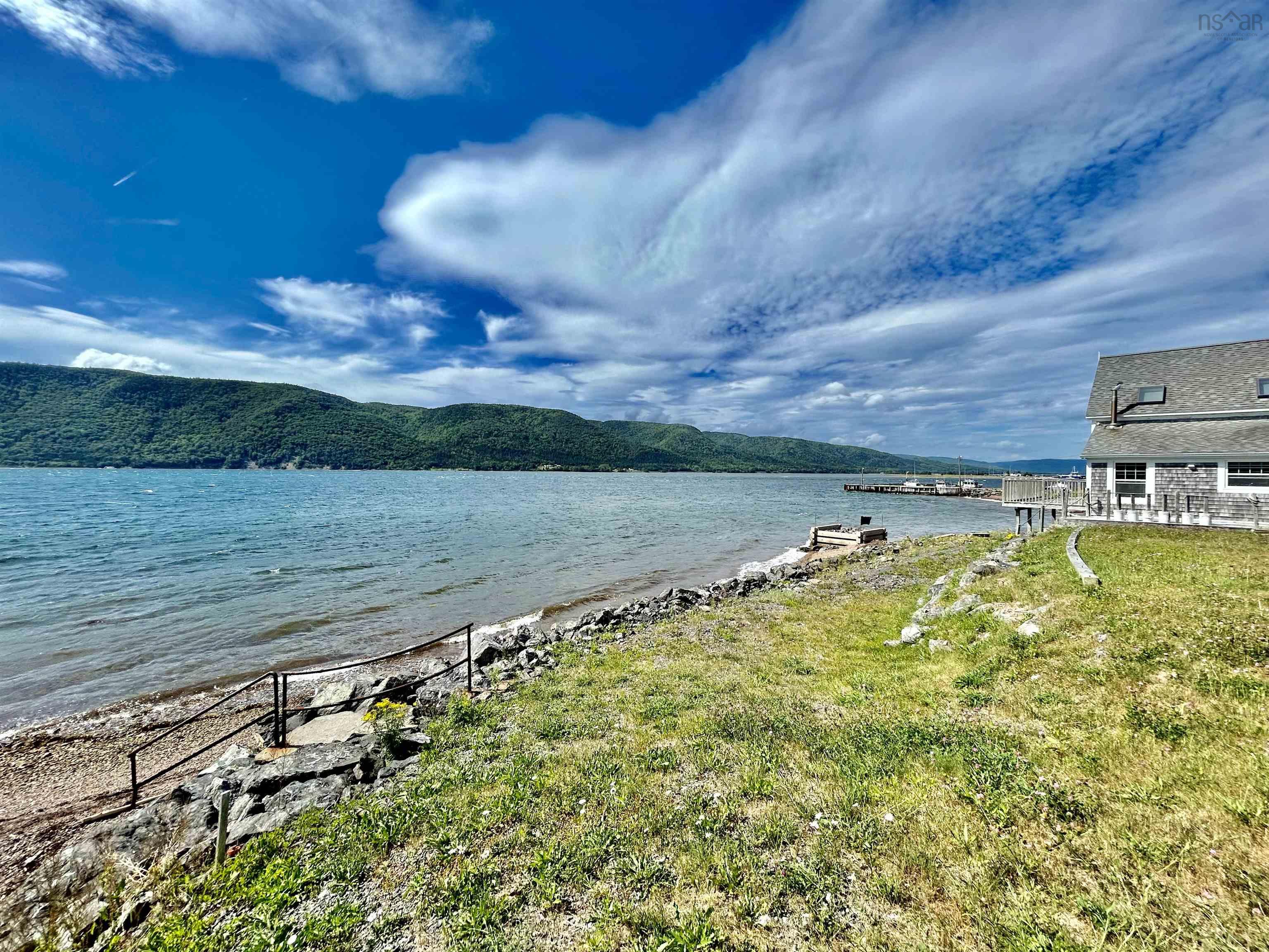 1081 Highway 312 