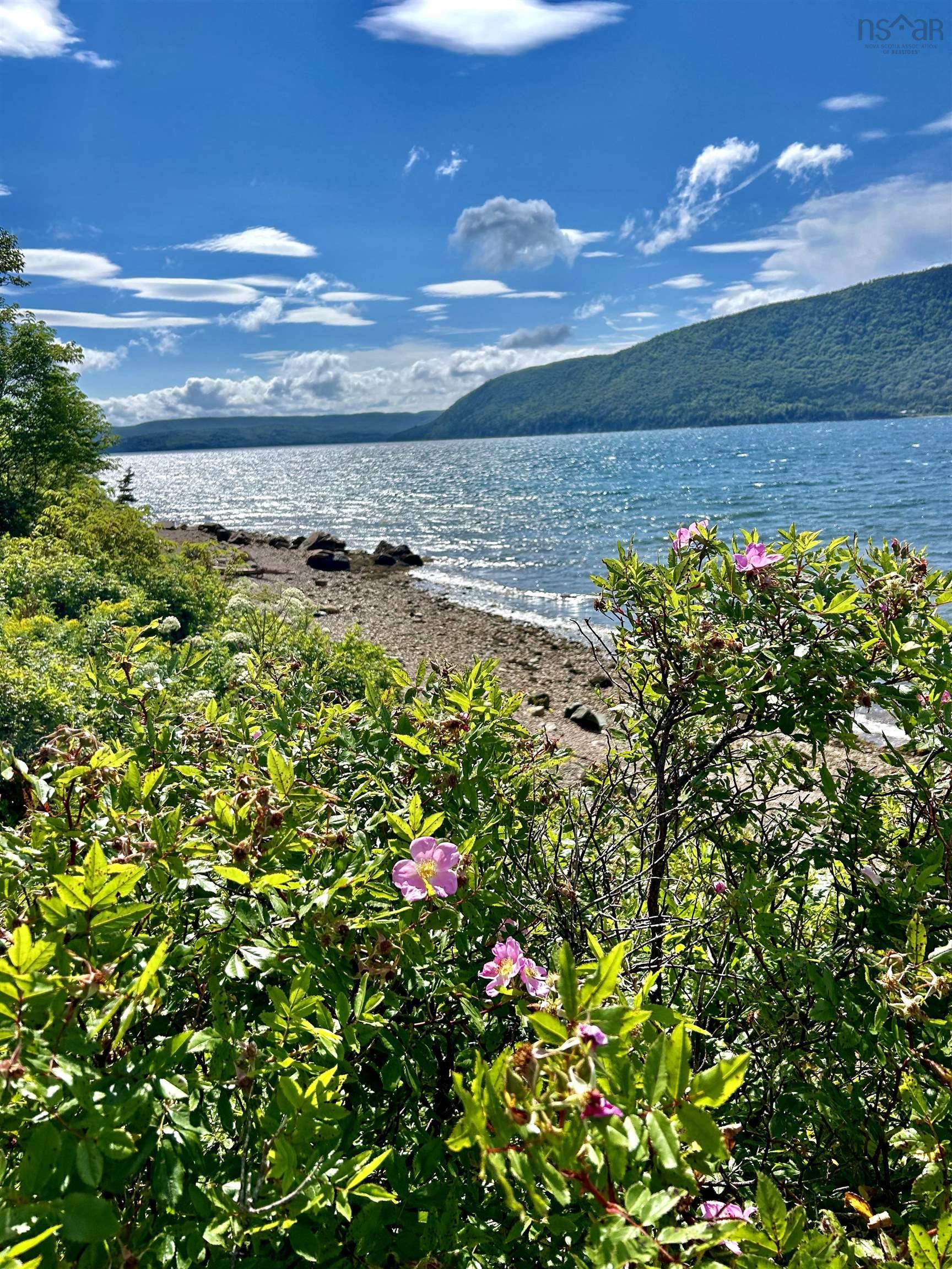 $498,000.00: 1081 Highway 312, Englishtown