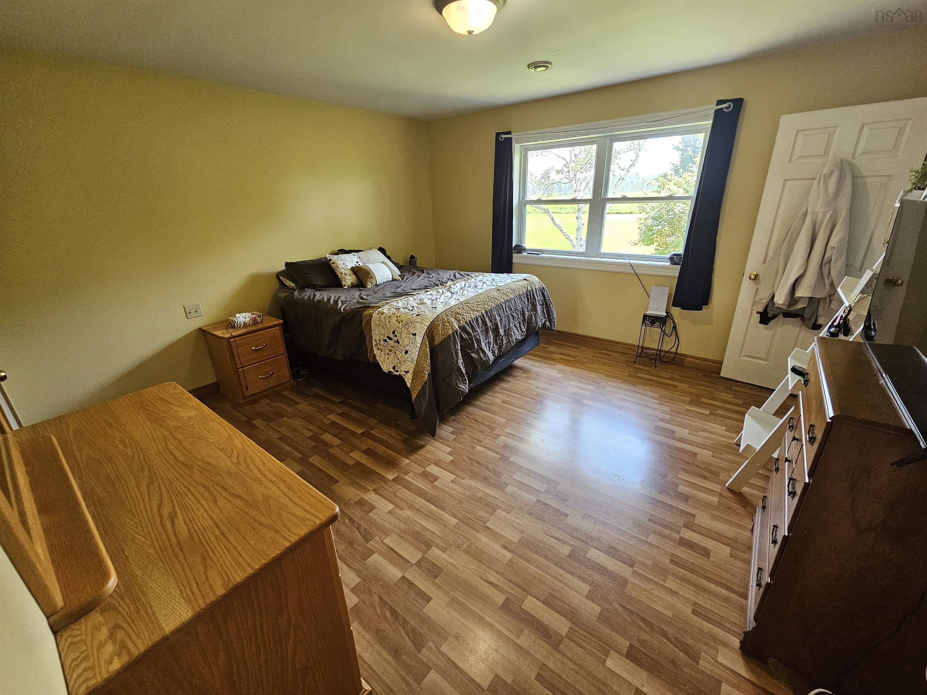 $549,900.00: 1060 North Shore Road, Malagash