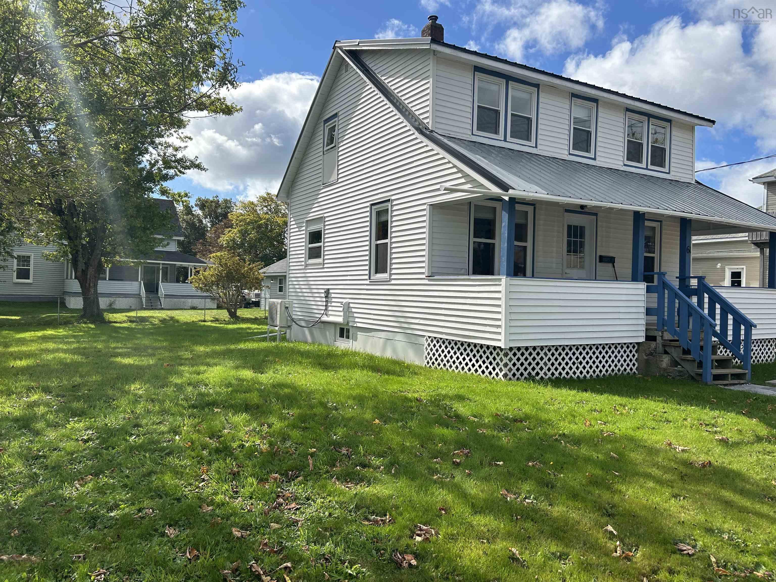 $283,900.00: 61 South East Street, Yarmouth