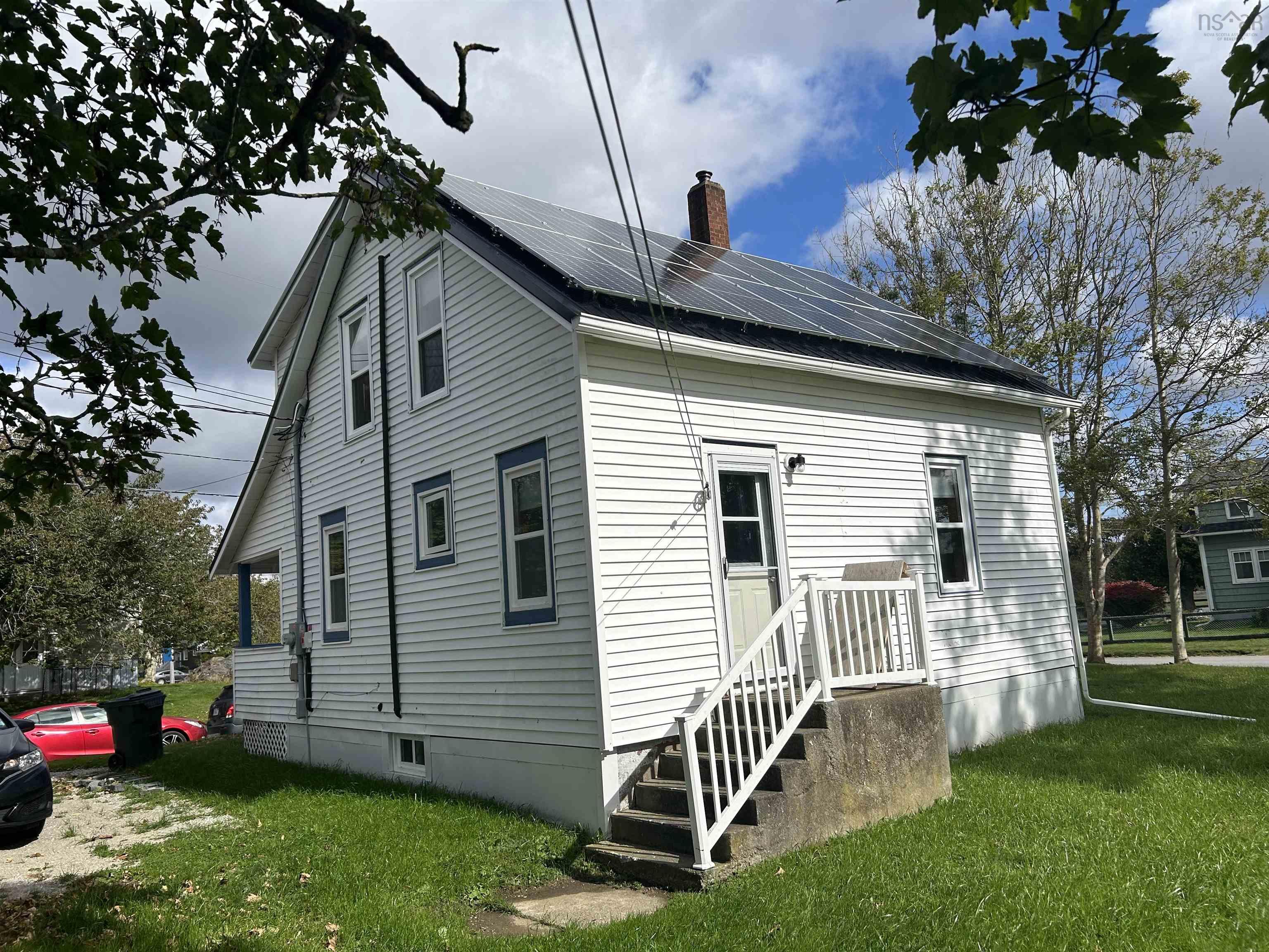 $283,900.00: 61 South East Street, Yarmouth