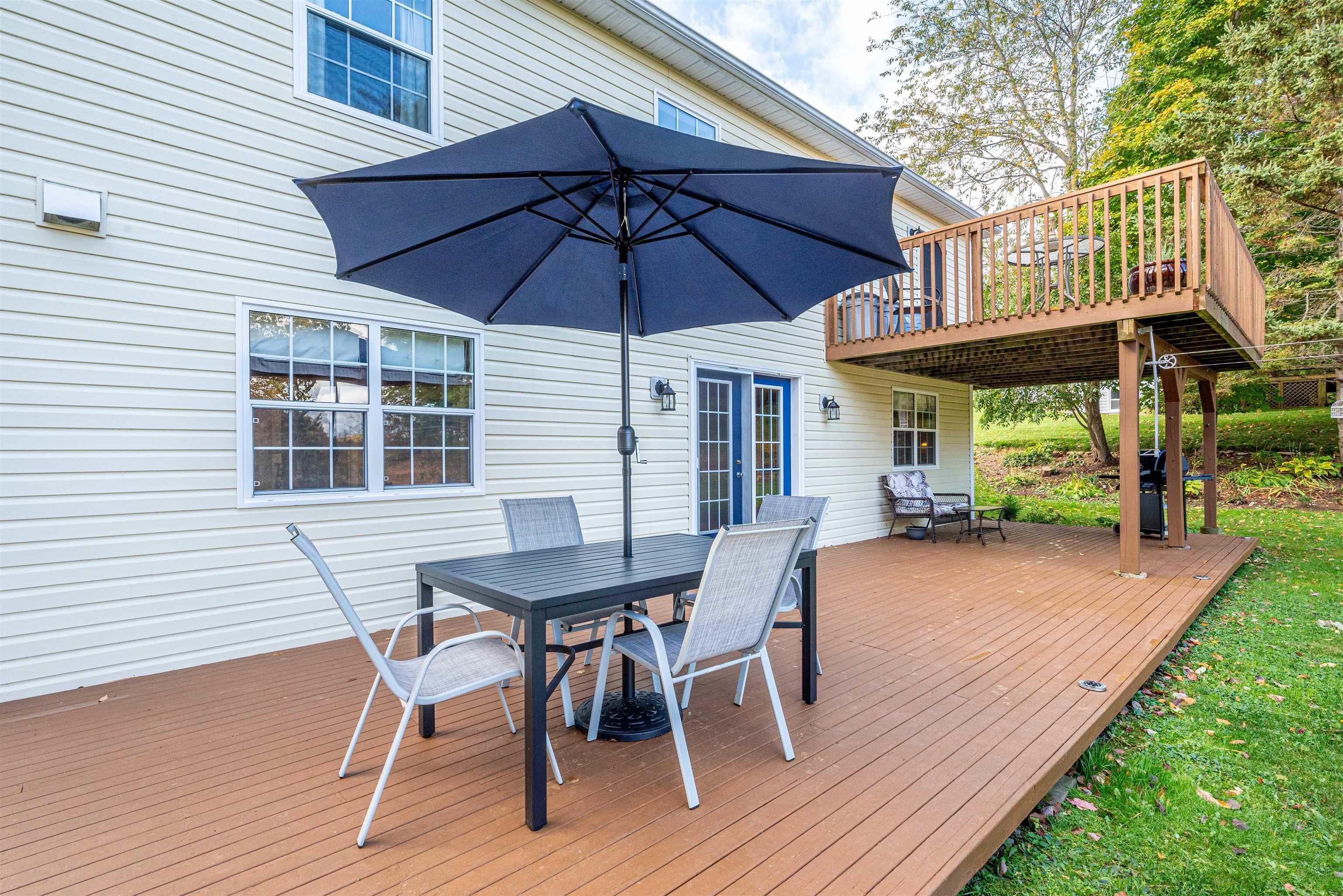 $549,900.00: 540 Falmouth Back Road, Falmouth