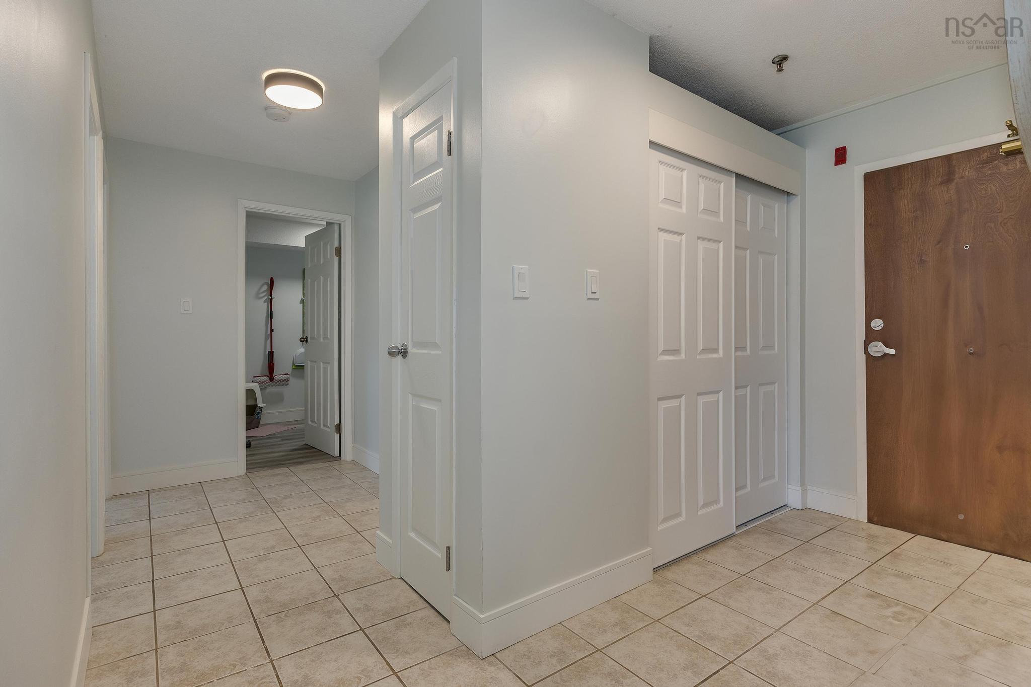 $284,900.00: 105 51 River Lane, Bedford