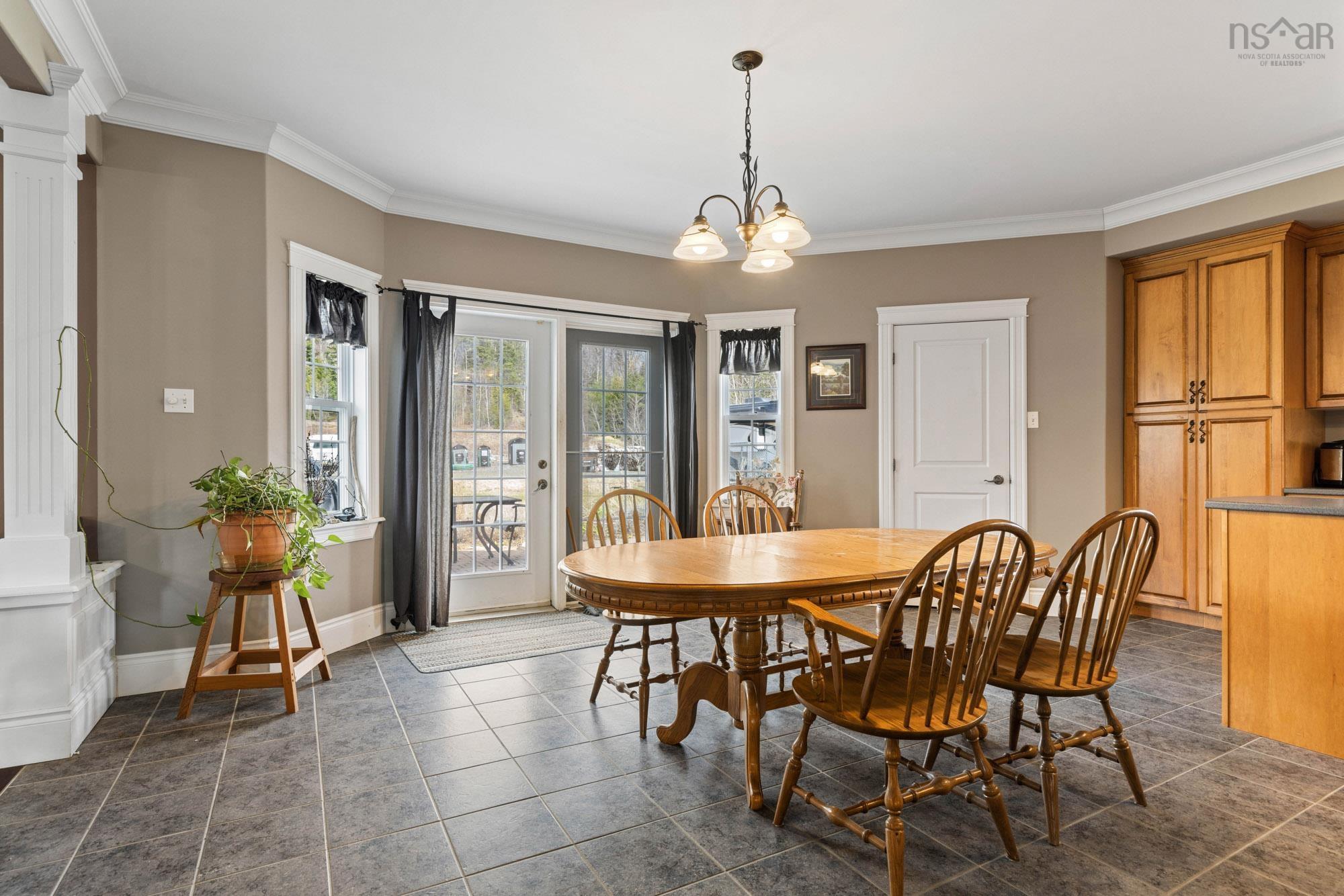 $1,500,000.00: 315 Highway 1, Mount Uniacke