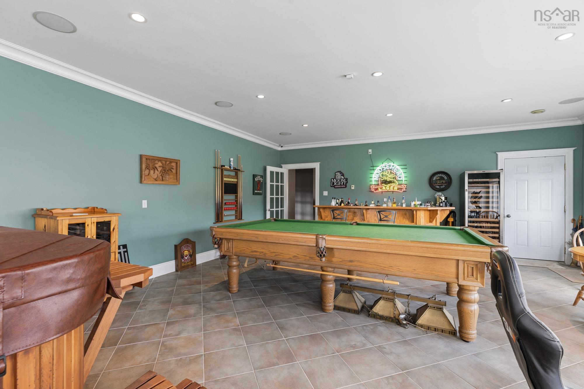 $1,500,000.00: 315 Highway 1, Mount Uniacke