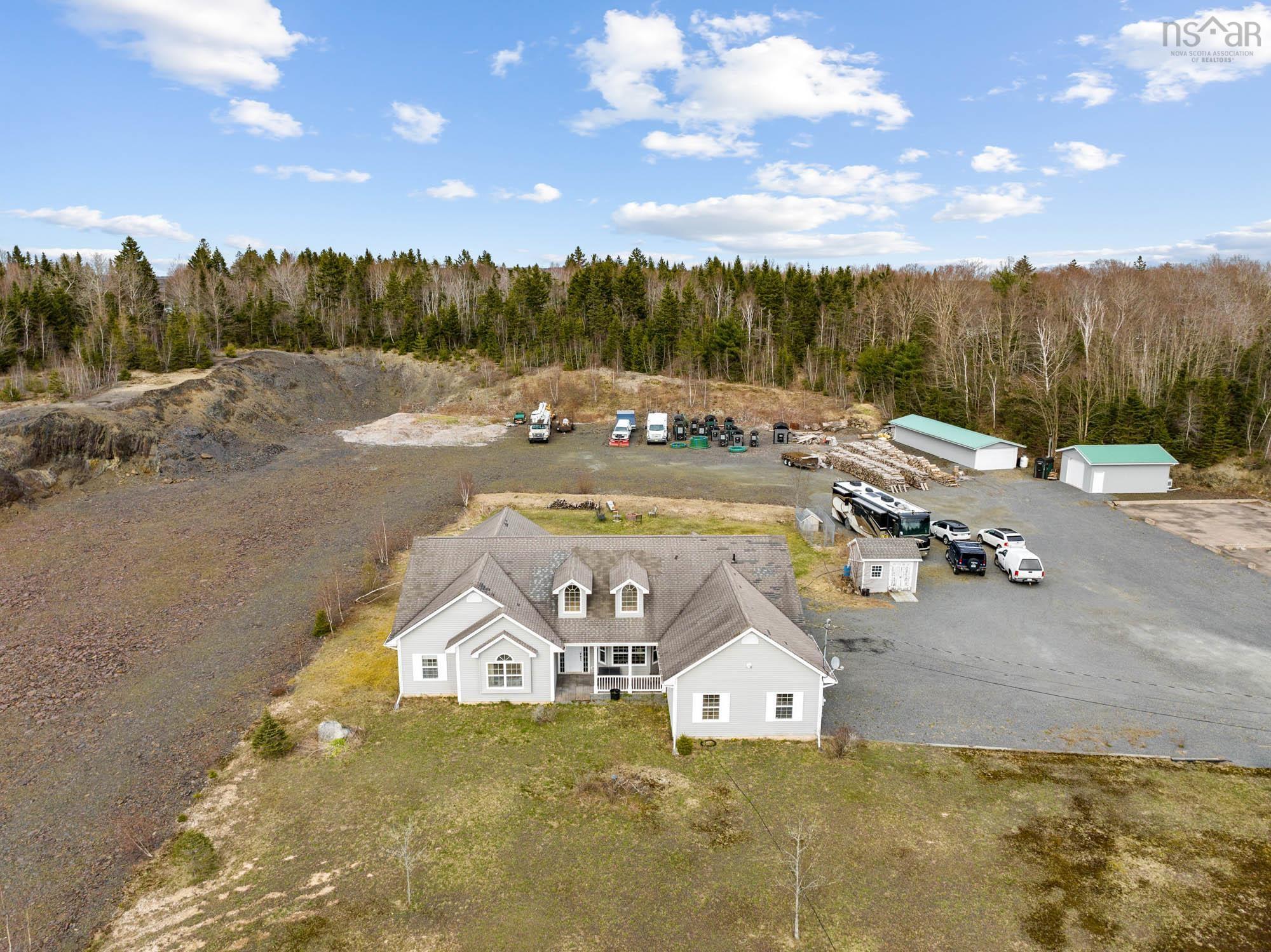 $1,500,000.00: 315 Highway 1, Mount Uniacke