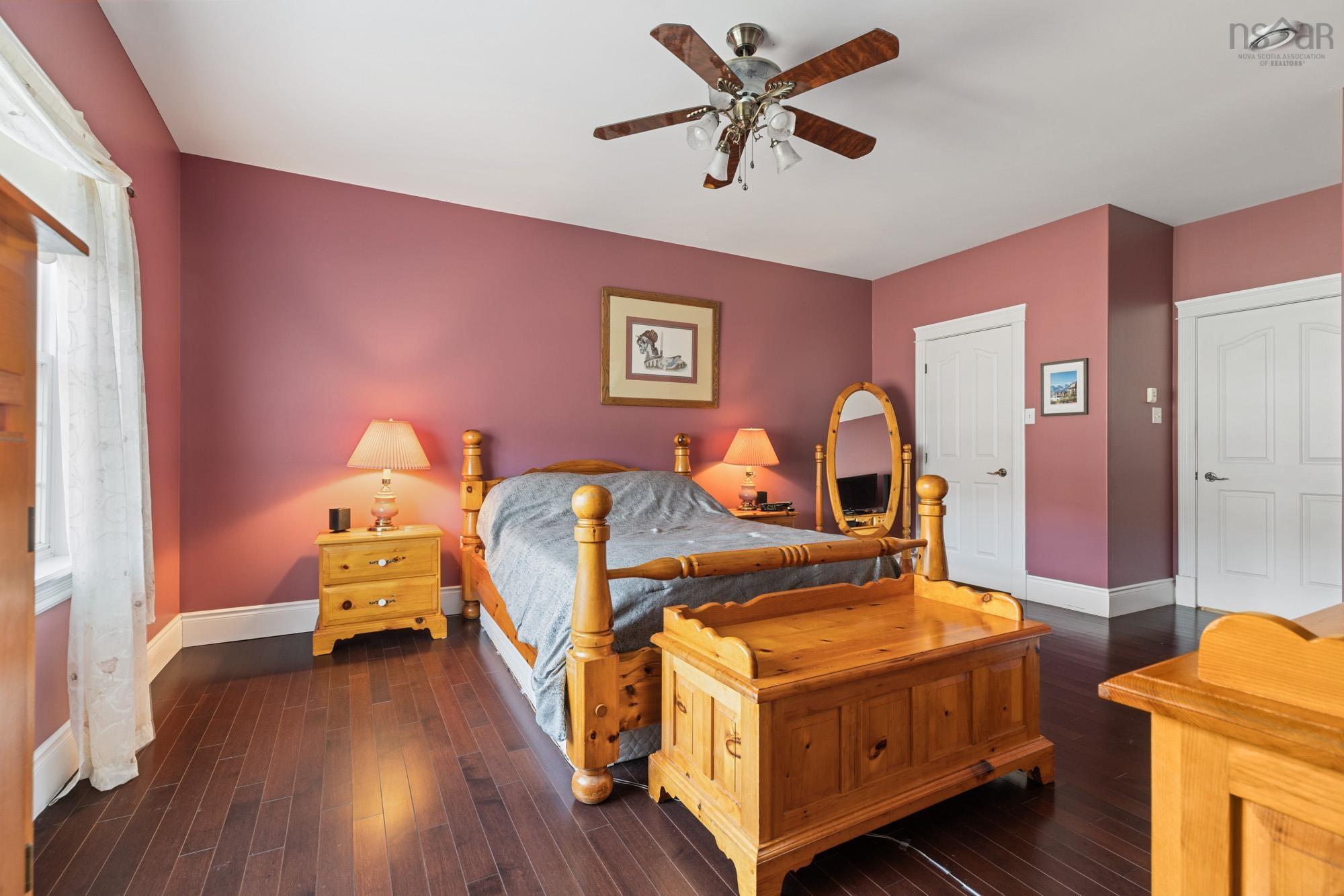 $1,500,000.00: 315 Highway 1, Mount Uniacke