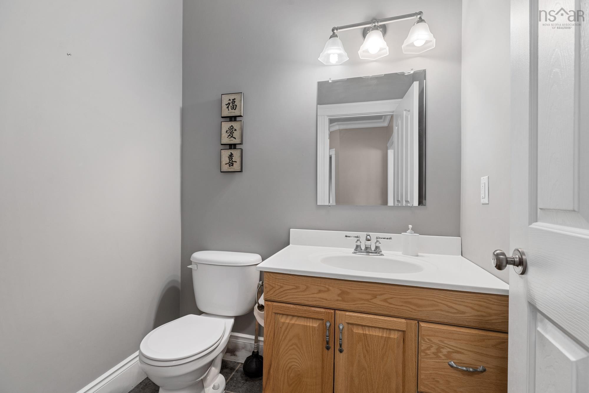 $1,500,000.00: 315 Highway 1, Mount Uniacke
