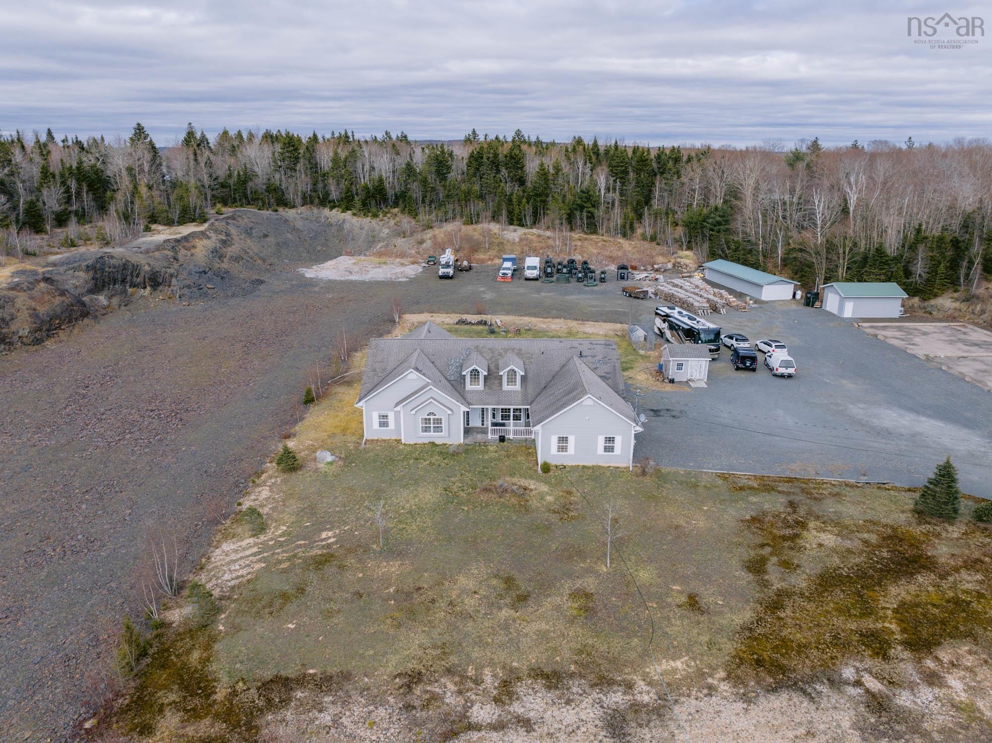 $1,500,000.00: 315 Highway 1, Mount Uniacke