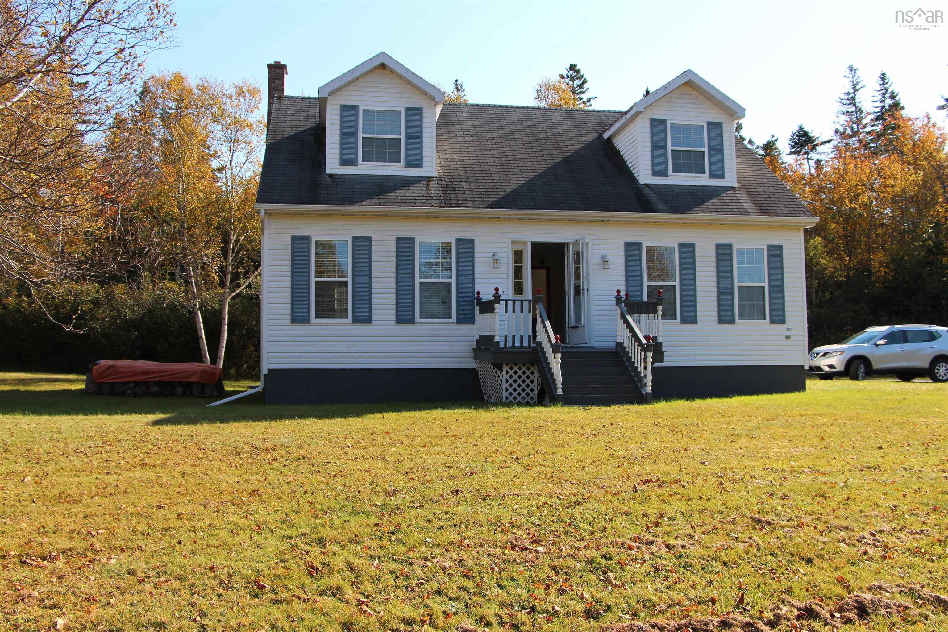 150 Macbelger Crescent 