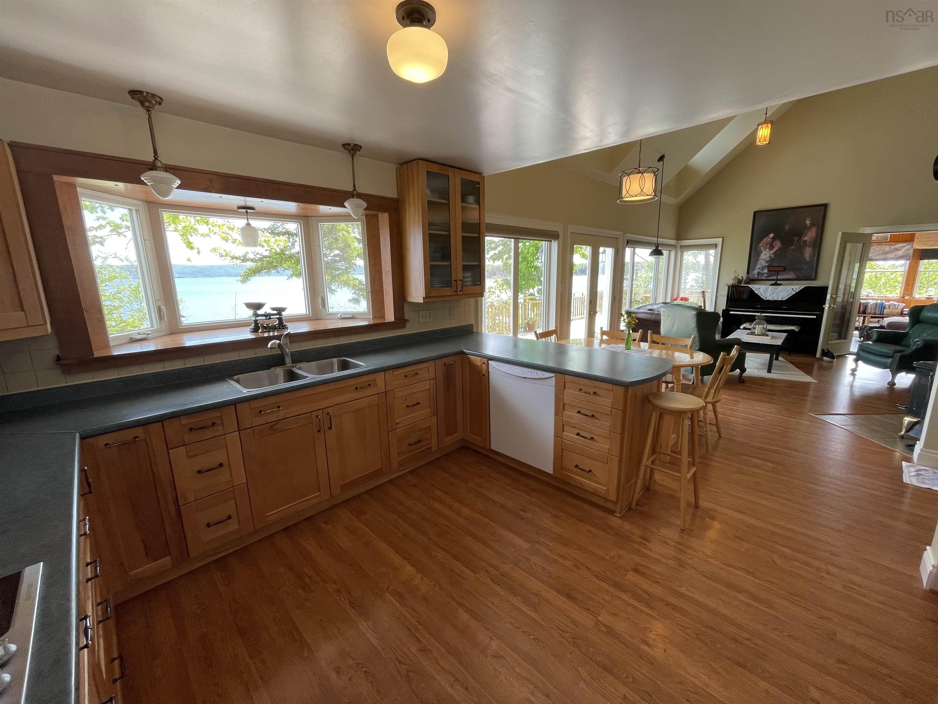 $672,500.00: 5067 Kempt Head Road, Southside Boularderie