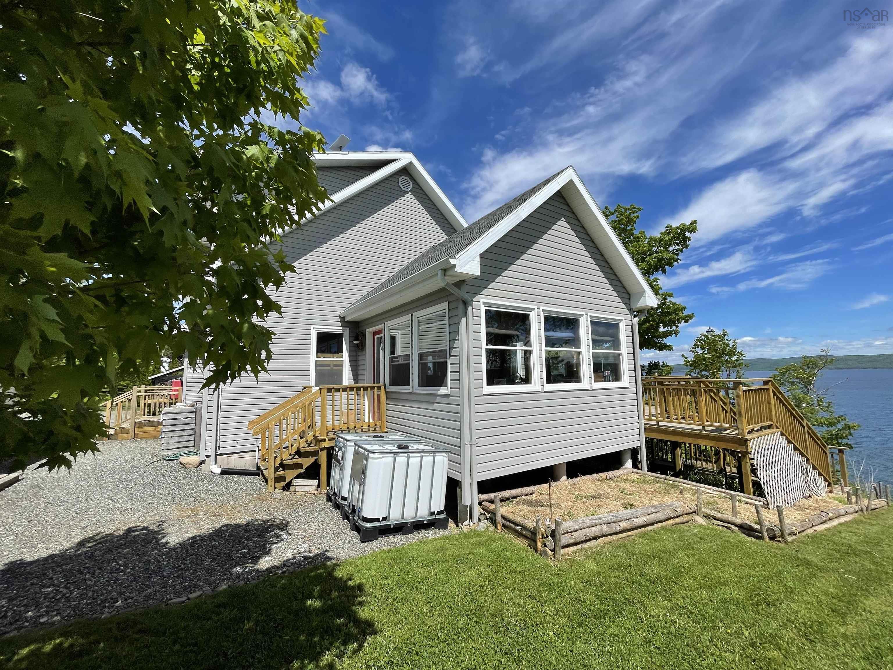 $672,500.00: 5067 Kempt Head Road, Southside Boularderie