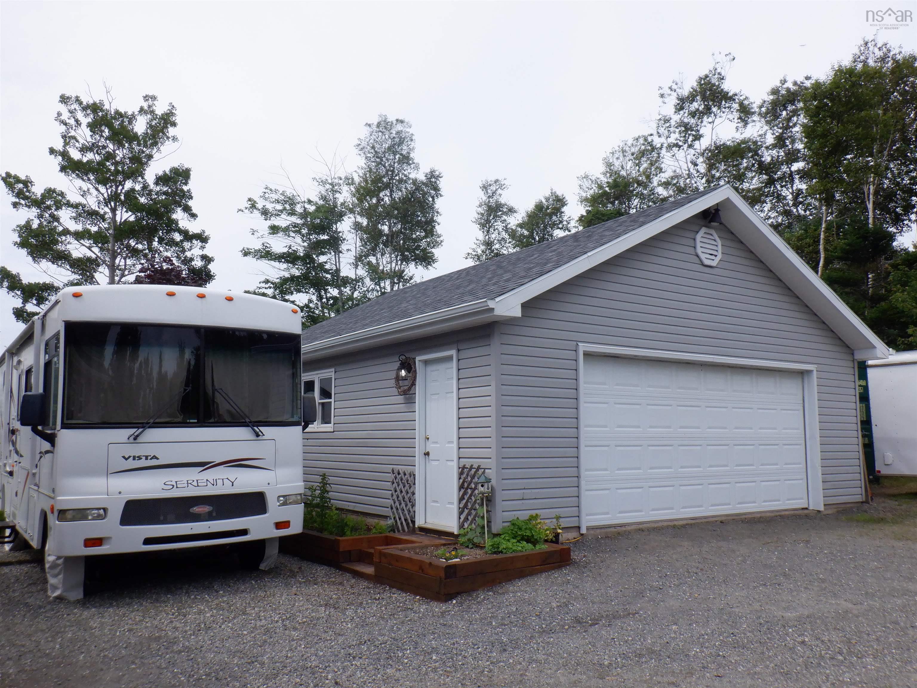 $672,500.00: 5067 Kempt Head Road, Southside Boularderie