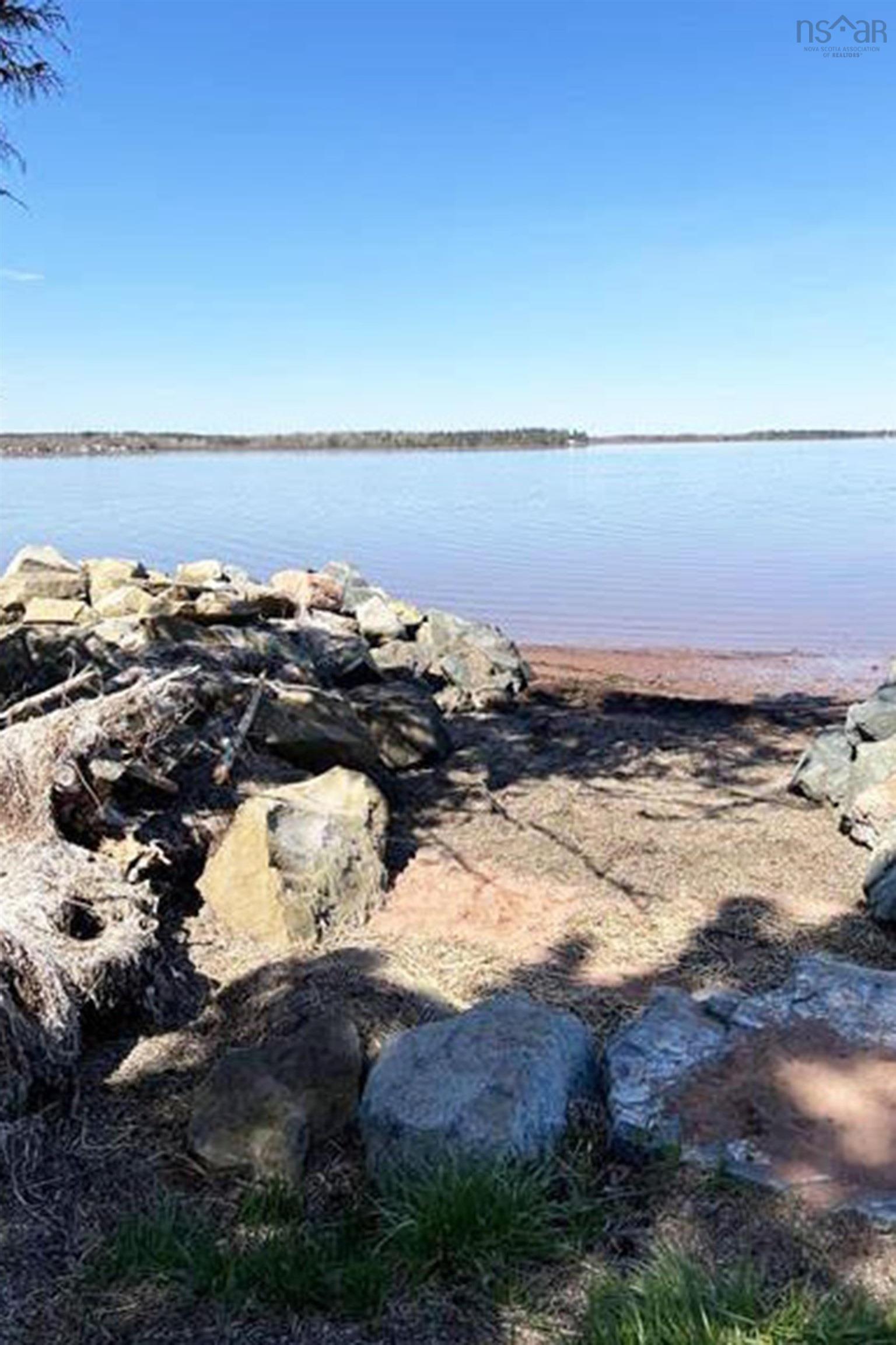 $225,000.00: 40 Jacksons Point Road, Tidnish Bridge