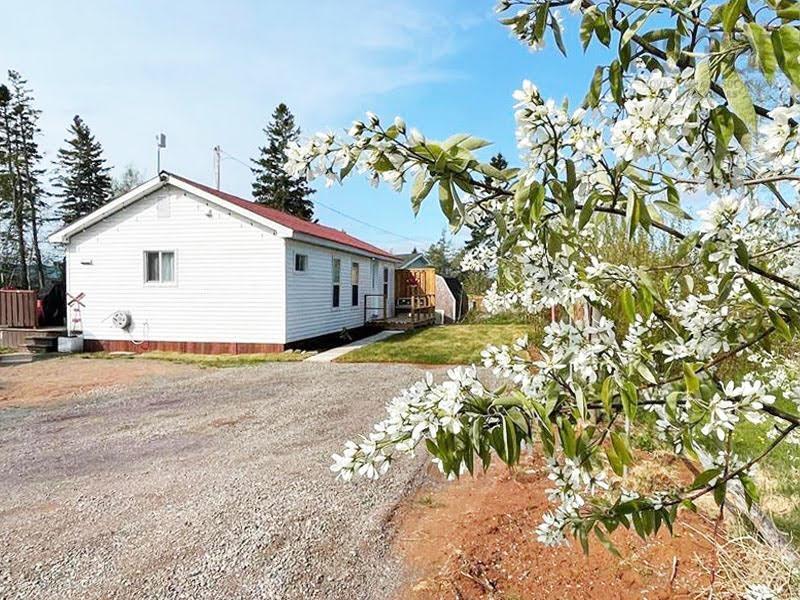 $225,000.00: 40 Jacksons Point Road, Tidnish Bridge