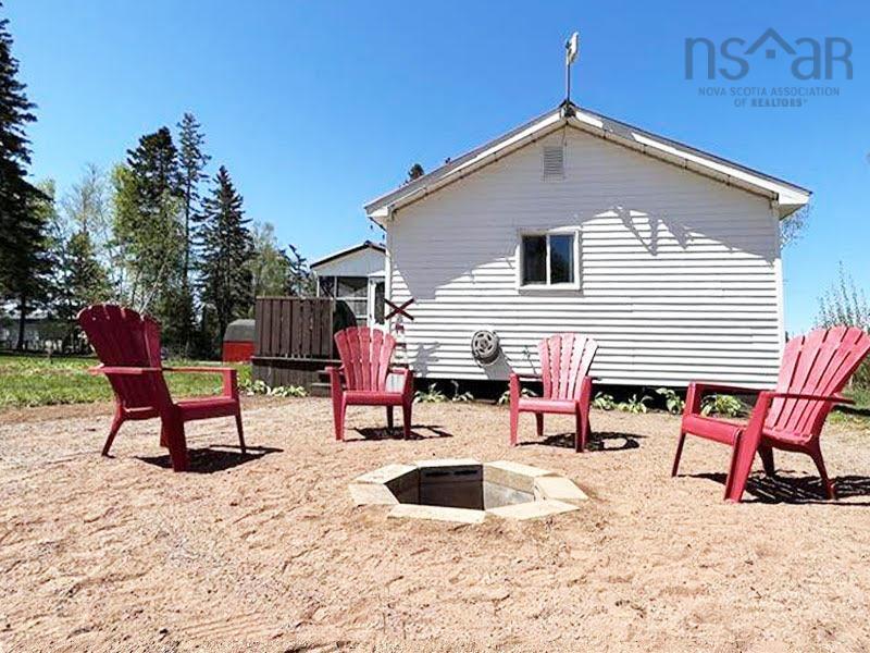 $225,000.00: 40 Jacksons Point Road, Tidnish Bridge