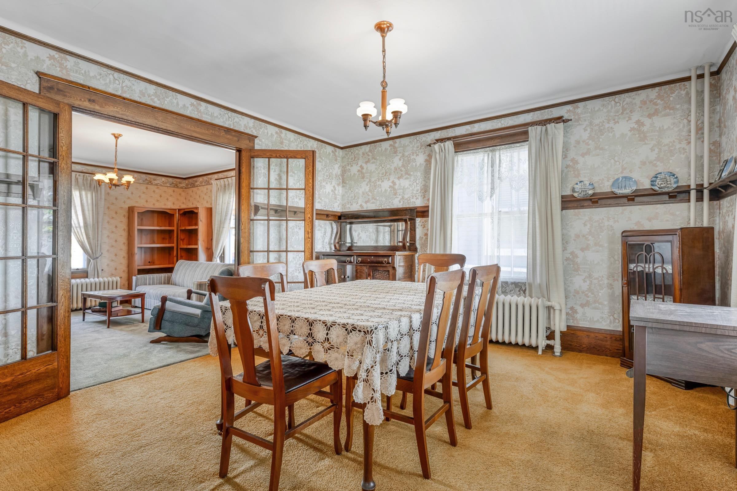 $875,000.00: 162 Pelham Street, Lunenburg