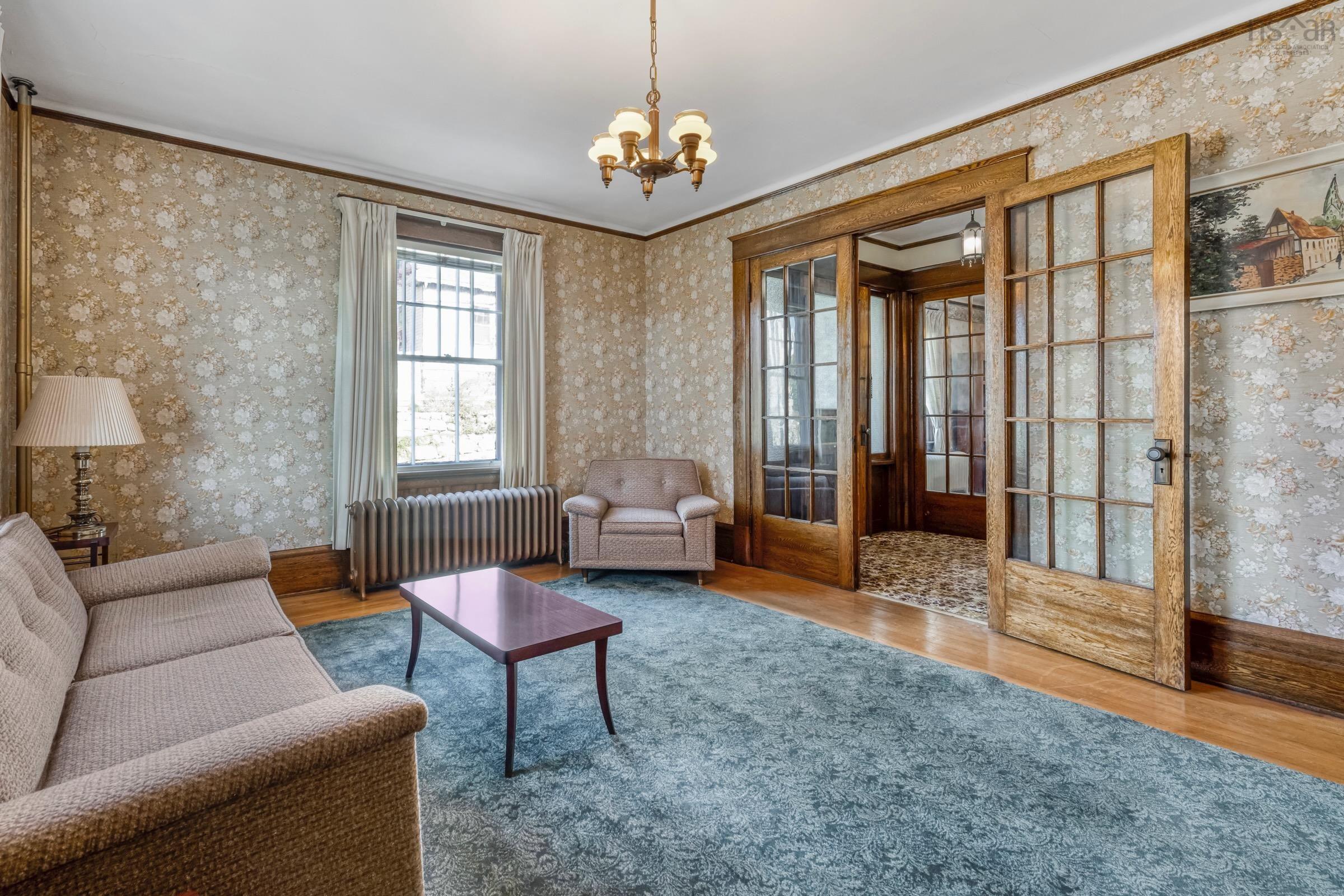 $875,000.00: 162 Pelham Street, Lunenburg
