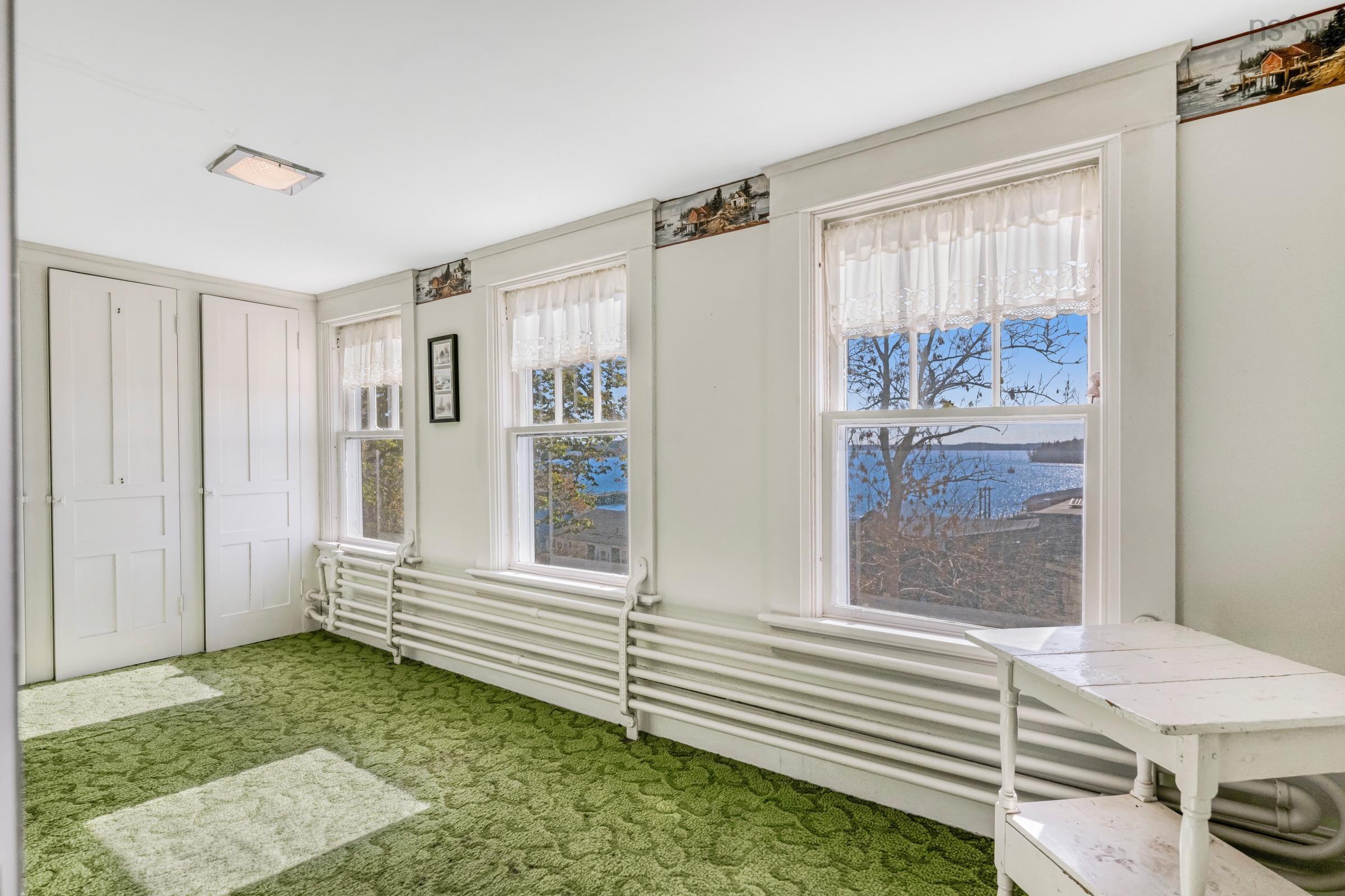 $875,000.00: 162 Pelham Street, Lunenburg