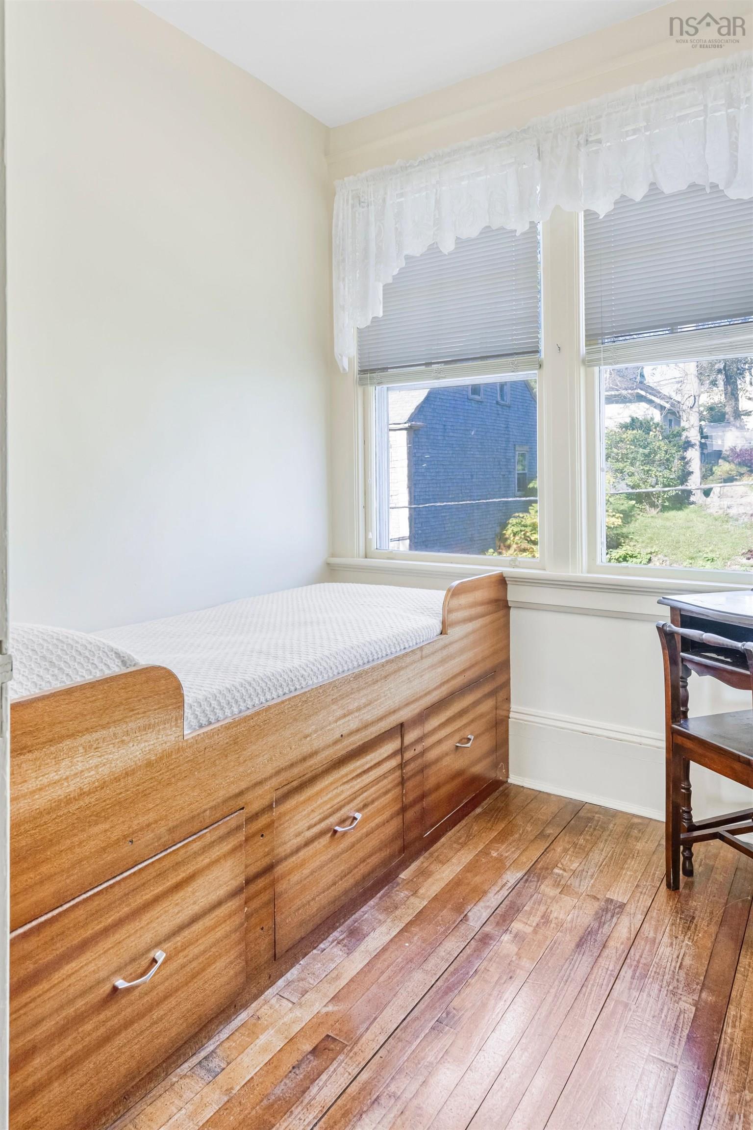 $875,000.00: 162 Pelham Street, Lunenburg