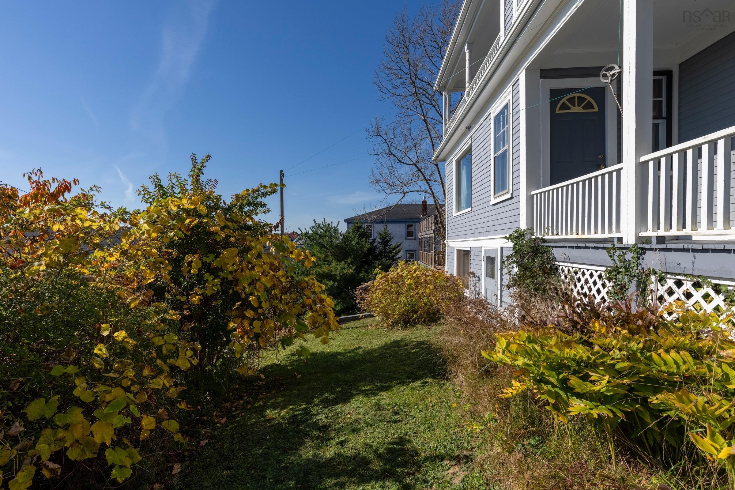 $875,000.00: 162 Pelham Street, Lunenburg
