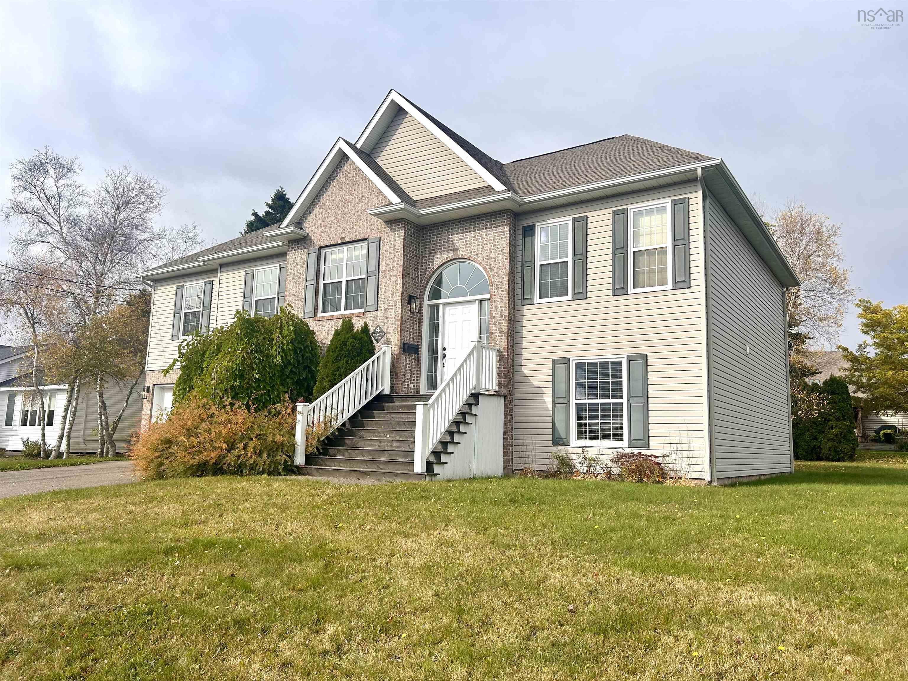 $499,900.00: 4 Ridgewood Court, Amherst