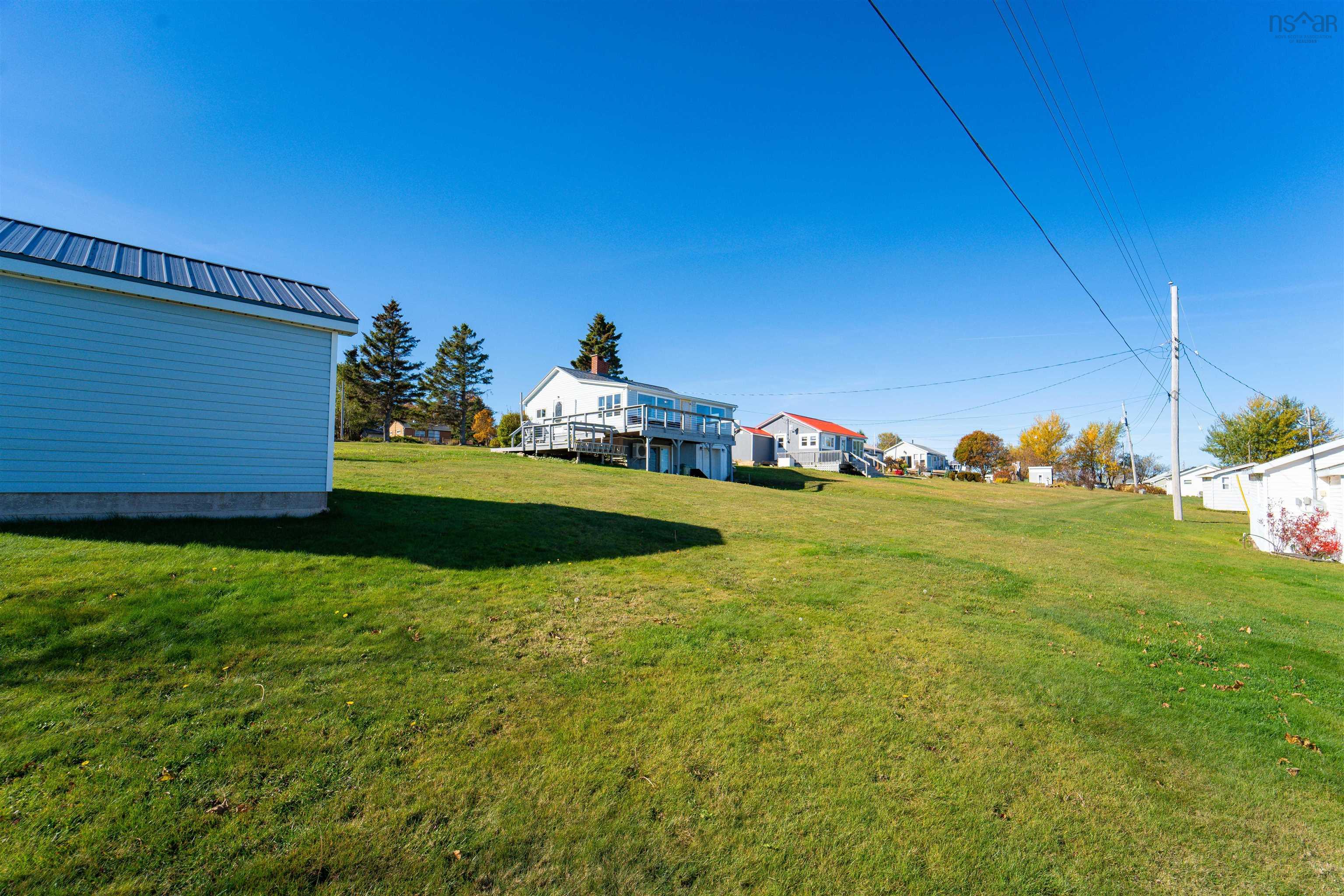 $349,900.00: 62 Seacrest Lane, Linden