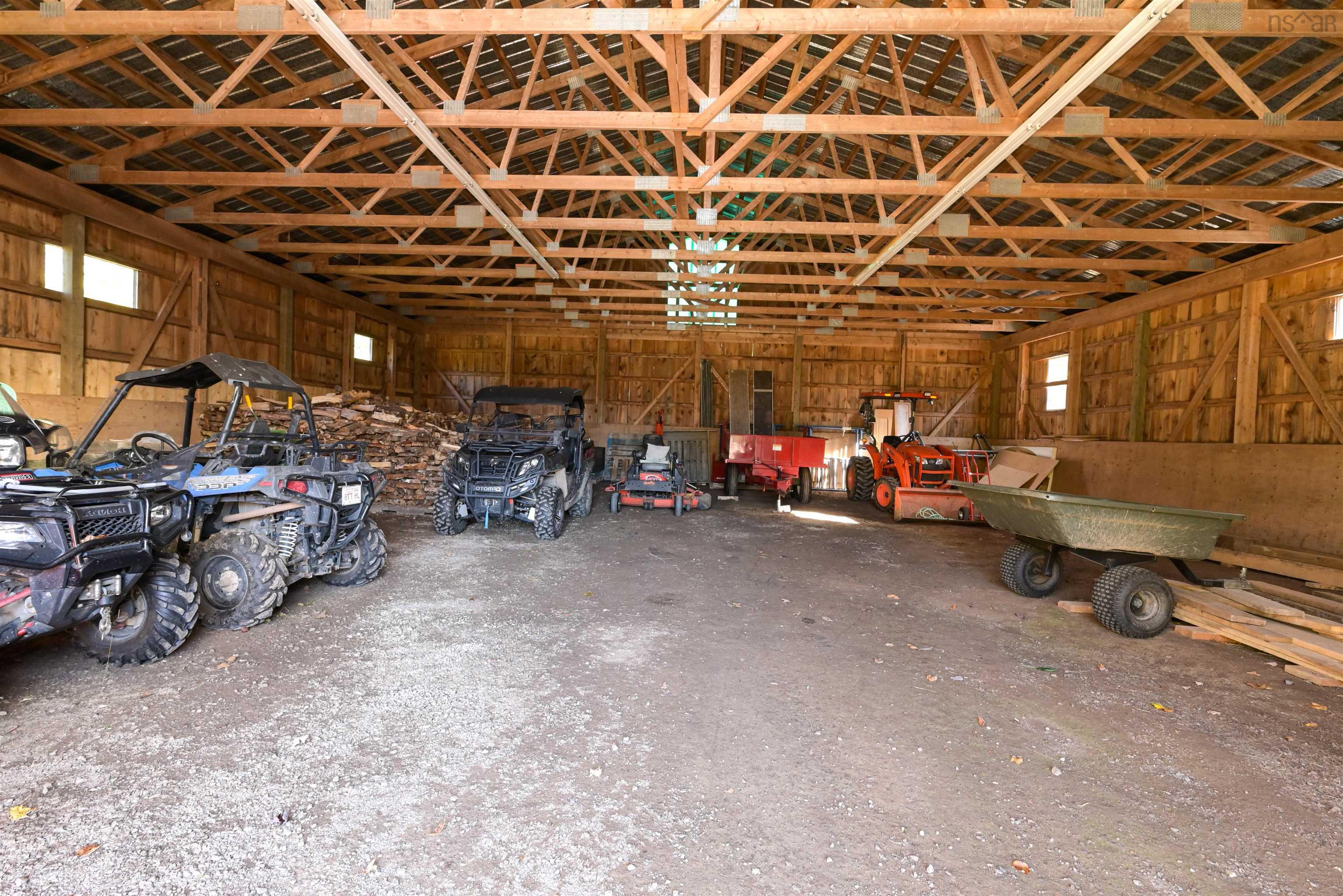 $999,900.00: 2639 Cabot Trail, Middle River