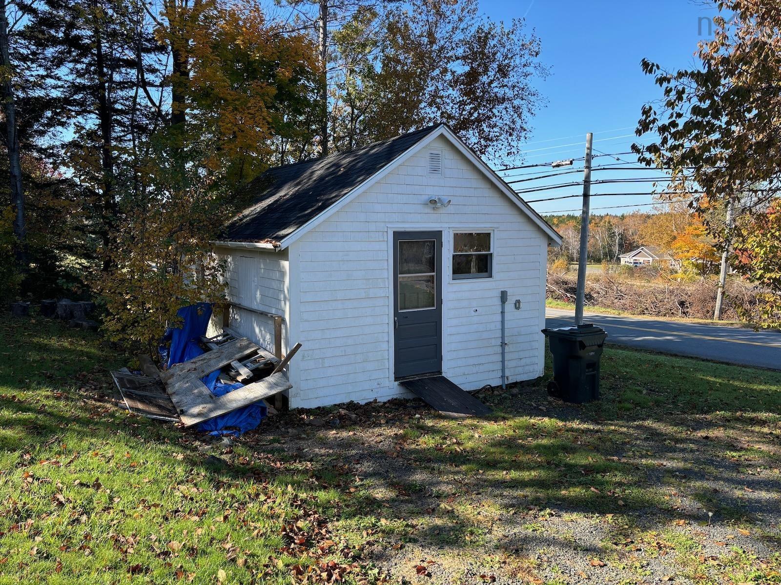 $320,000.00: 210 Highway 1, Smiths Cove