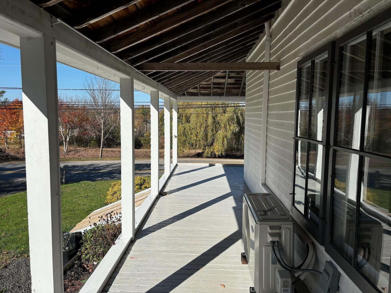 $320,000.00: 210 Highway 1, Smiths Cove