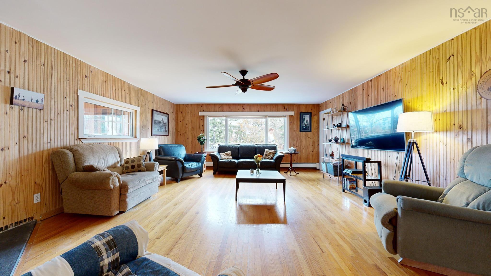 $475,000.00: 60 Cove Road, Halls Harbour