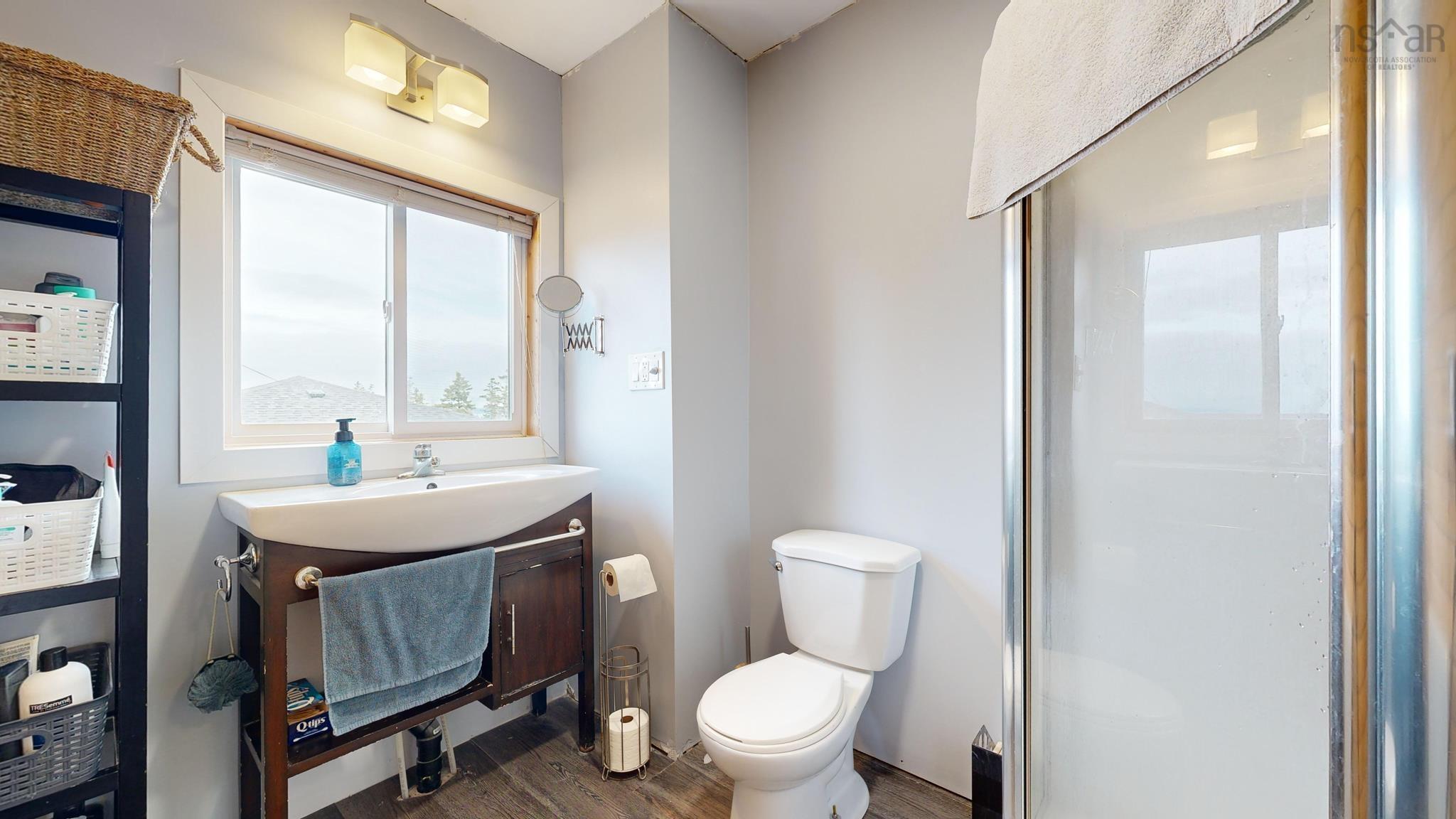 $475,000.00: 60 Cove Road, Halls Harbour